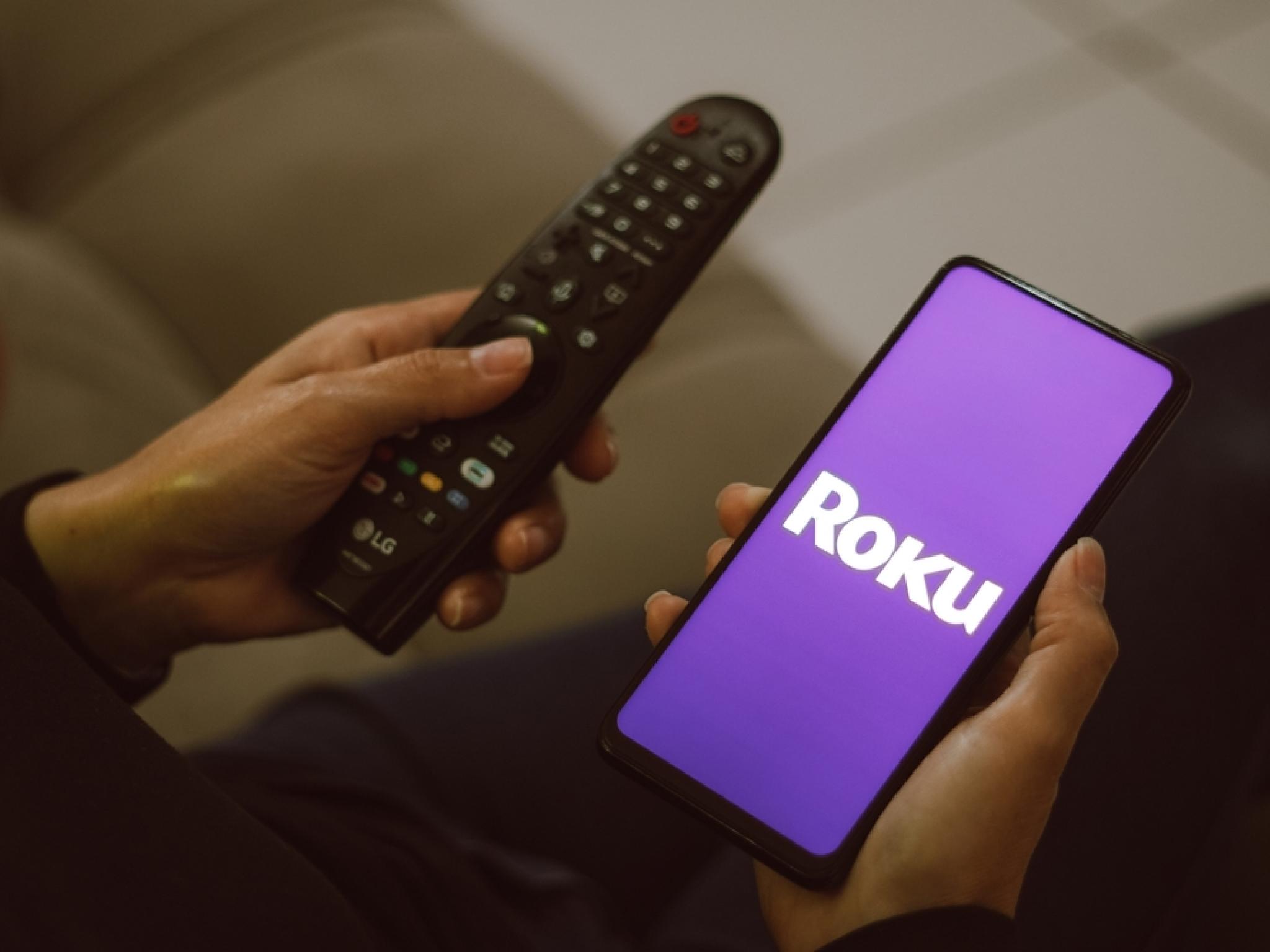  roku-eyes-enhanced-advertising-tech---inks-pact-with-fandango-to-boost-ad-campaign-analytics 