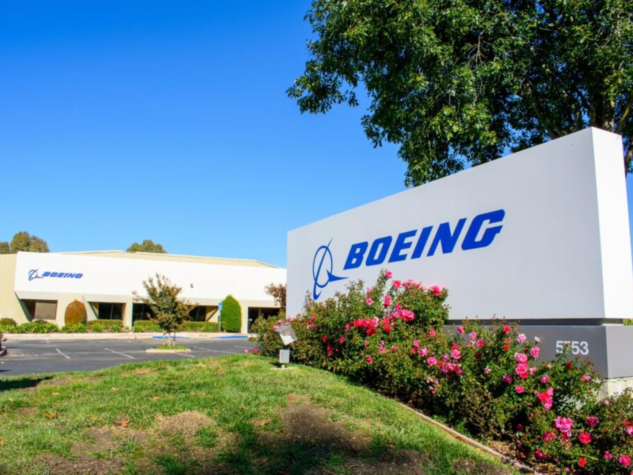  boeing-offers-to-acquire-spirit-aerosystems-in-35-per-share-deal-funded-mostly-by-stock-report 