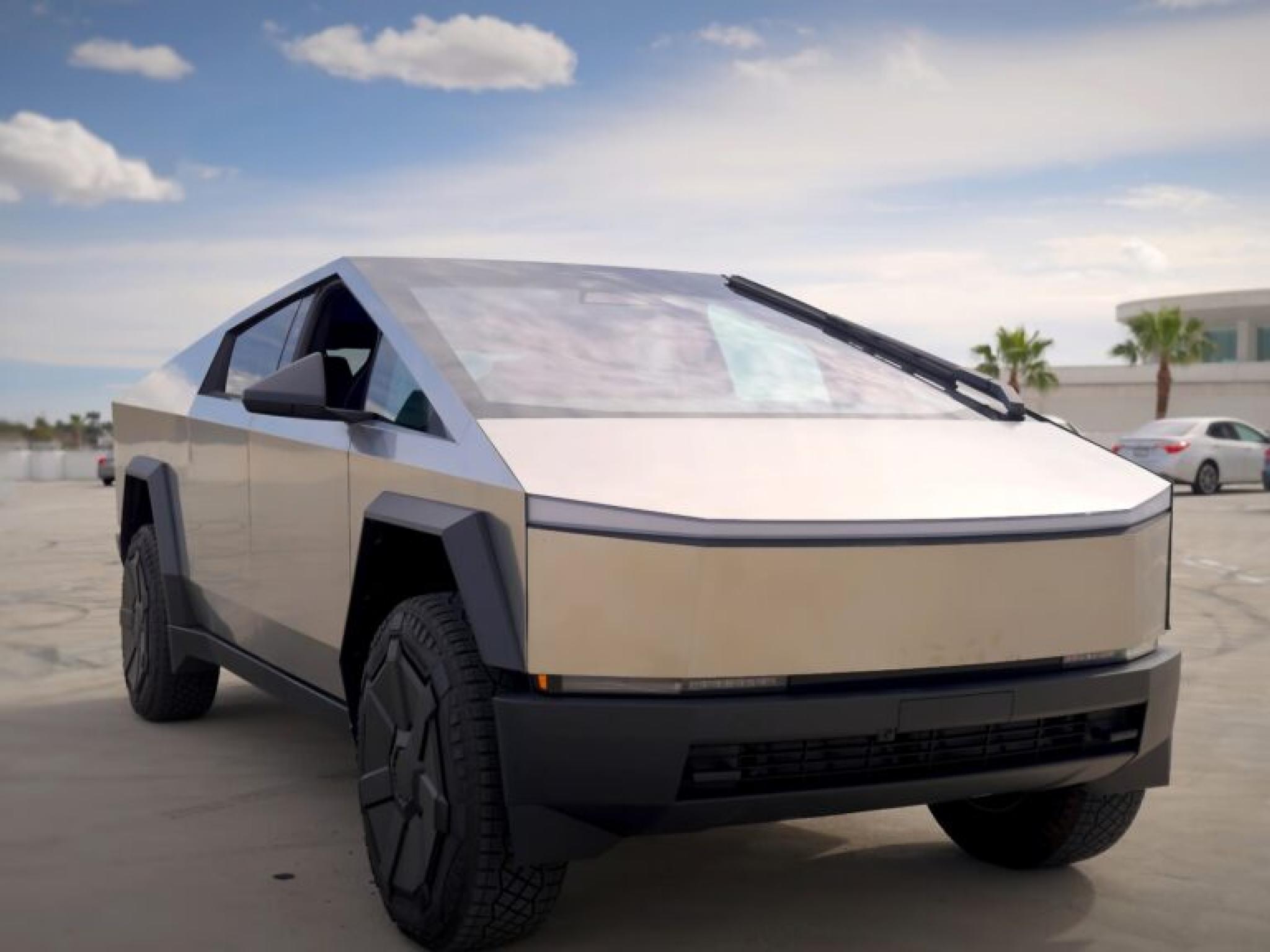  tesla-hints-cybertruck-was-most-sold-ev-truck-in-us-in-q2-but-elon-musks-company-has-not-released-data-to-back-it-up 