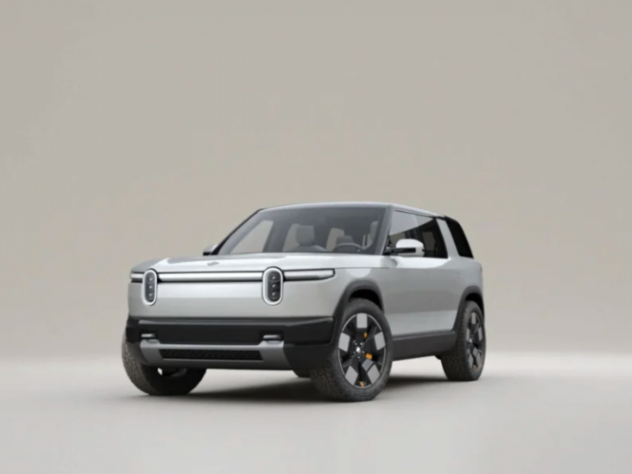 리비안 R2 SUV, 2026년 출시 앞두고 `10만대 이상` 예약 돌파
