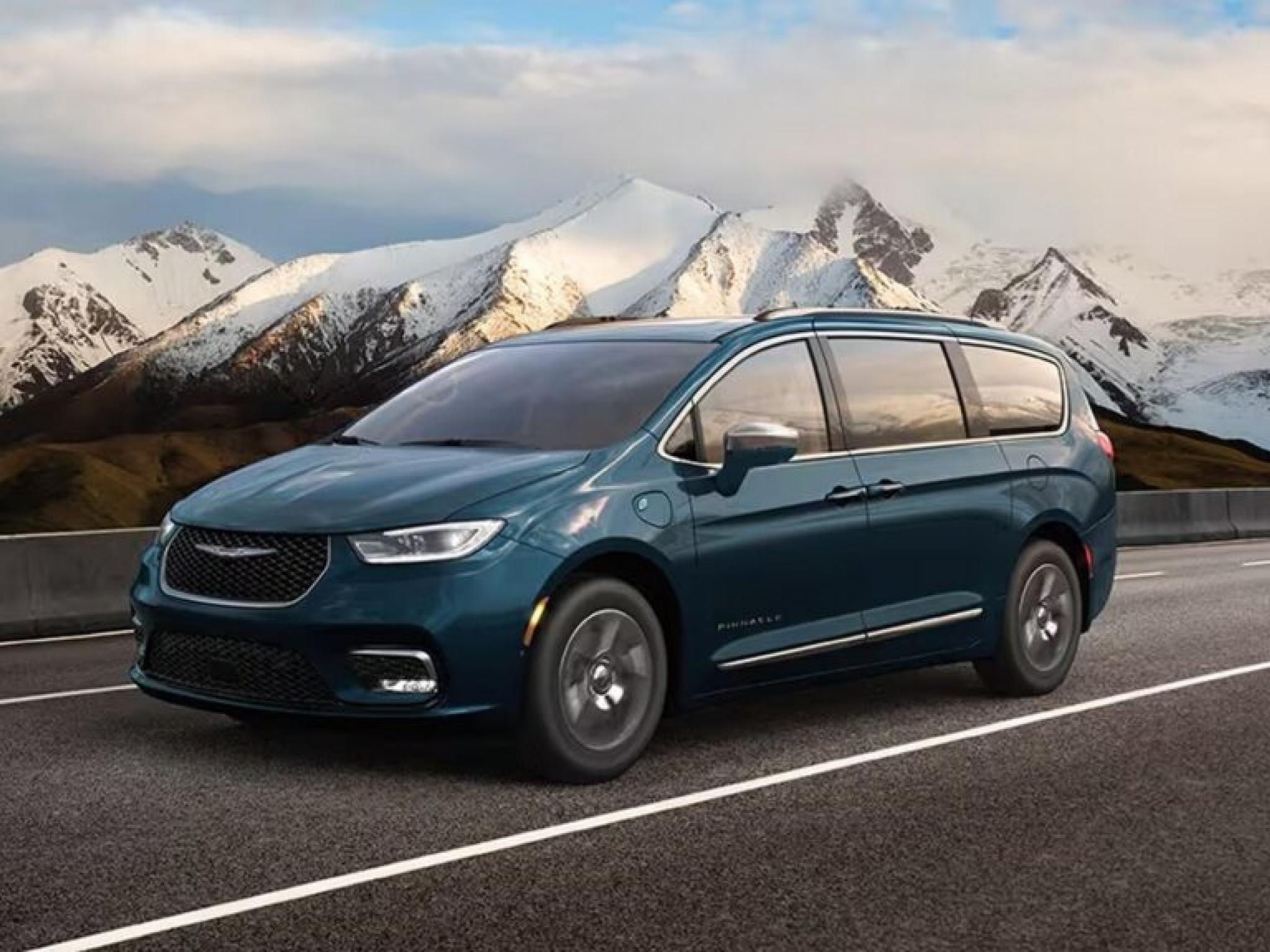 스텔란티스, 배터리 화재 위험으로 2만대 가까운 파시피카 PHEV 리콜