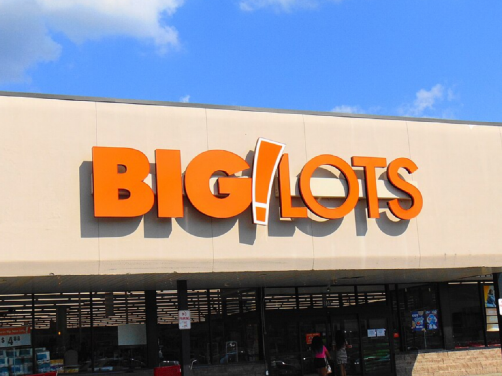  big-lots-faces-challenges-reaches-out-for-new-loan 