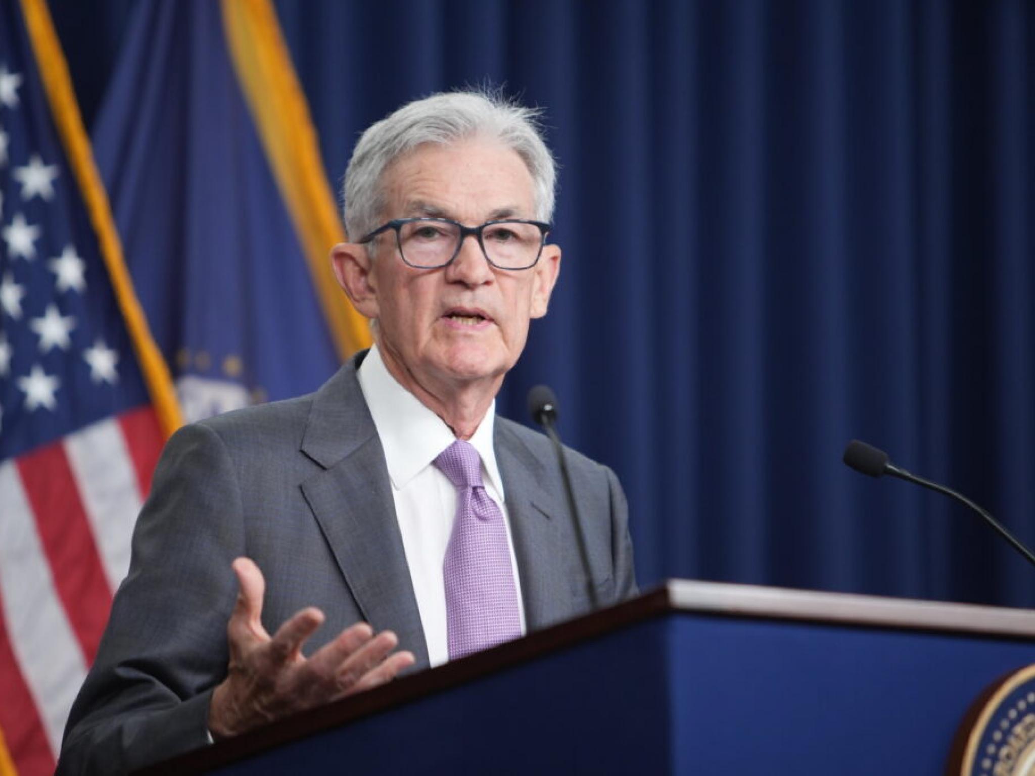  jerome-powell-finally-concedes-rate-cut-could-be-on-the-table-in-september-stocks-gold-rise-dollar-falls 