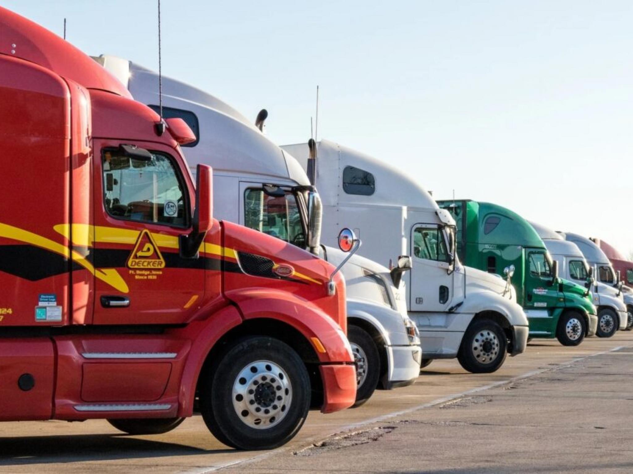  tesla-semi-to-get-a-japanese-challenger-as-isuzu-motors-gears-up-to-launch-compact-electric-trucks-in-north-america-in-anticipation-of-tighter-emissions-regulations 