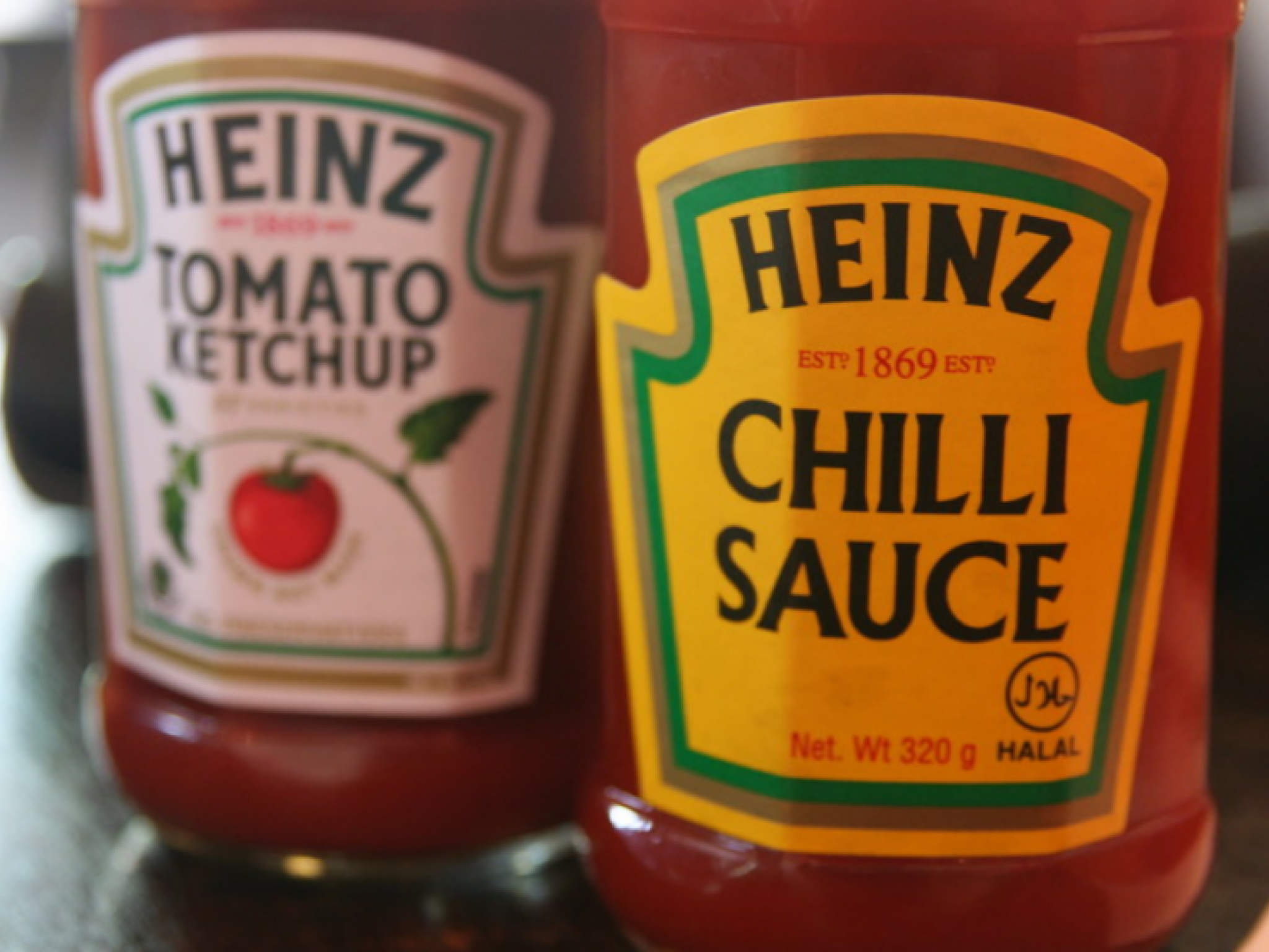  analysts-remain-bullish-on-kraft-heinz-despite-sales-decline-cost-efficiencies-and-future-foodservice-initiatives-boost-optimism 