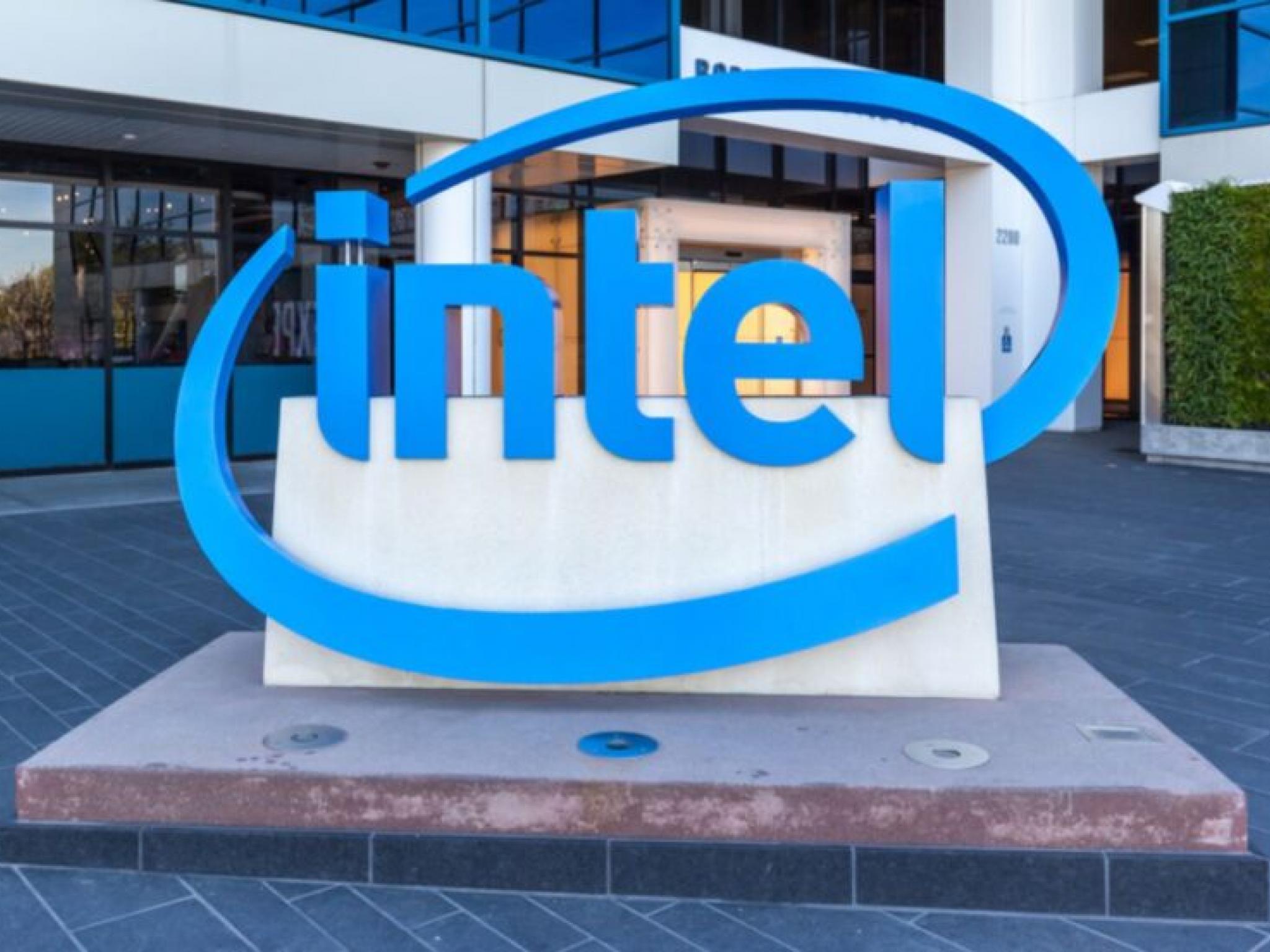 인텔, 대규모 감원과 CPU 버그 논란 속 연례 `혁신` 행사 연기