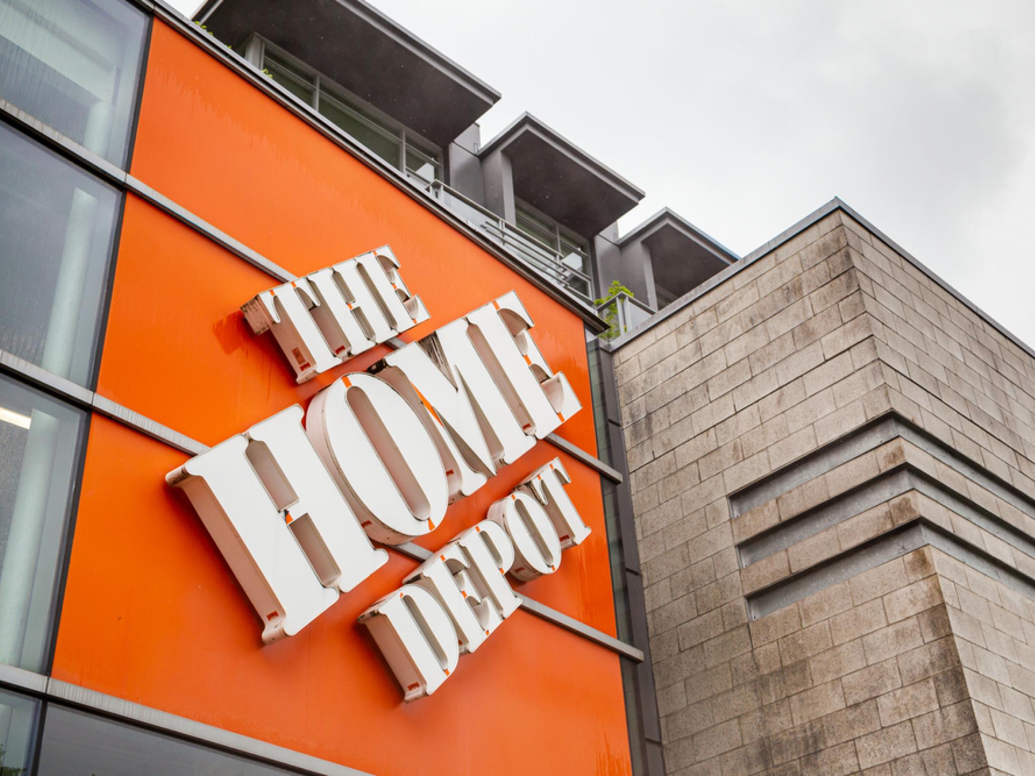  home-depots-price-forecasts-for-2024-lowered-by-analysts-amid-modest-sales-growth-cite-weaker-consumer-outlook 