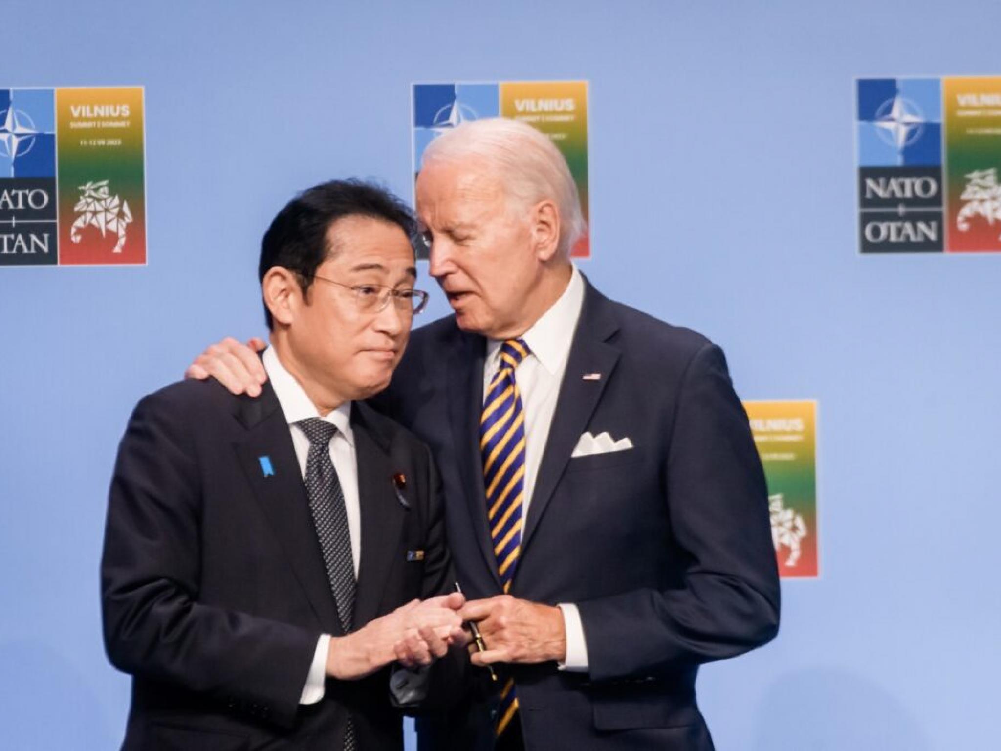 日 기시다, `바이든처럼 현실 직시`... 전문가 `스캔들보다 경제 성과 때문`
