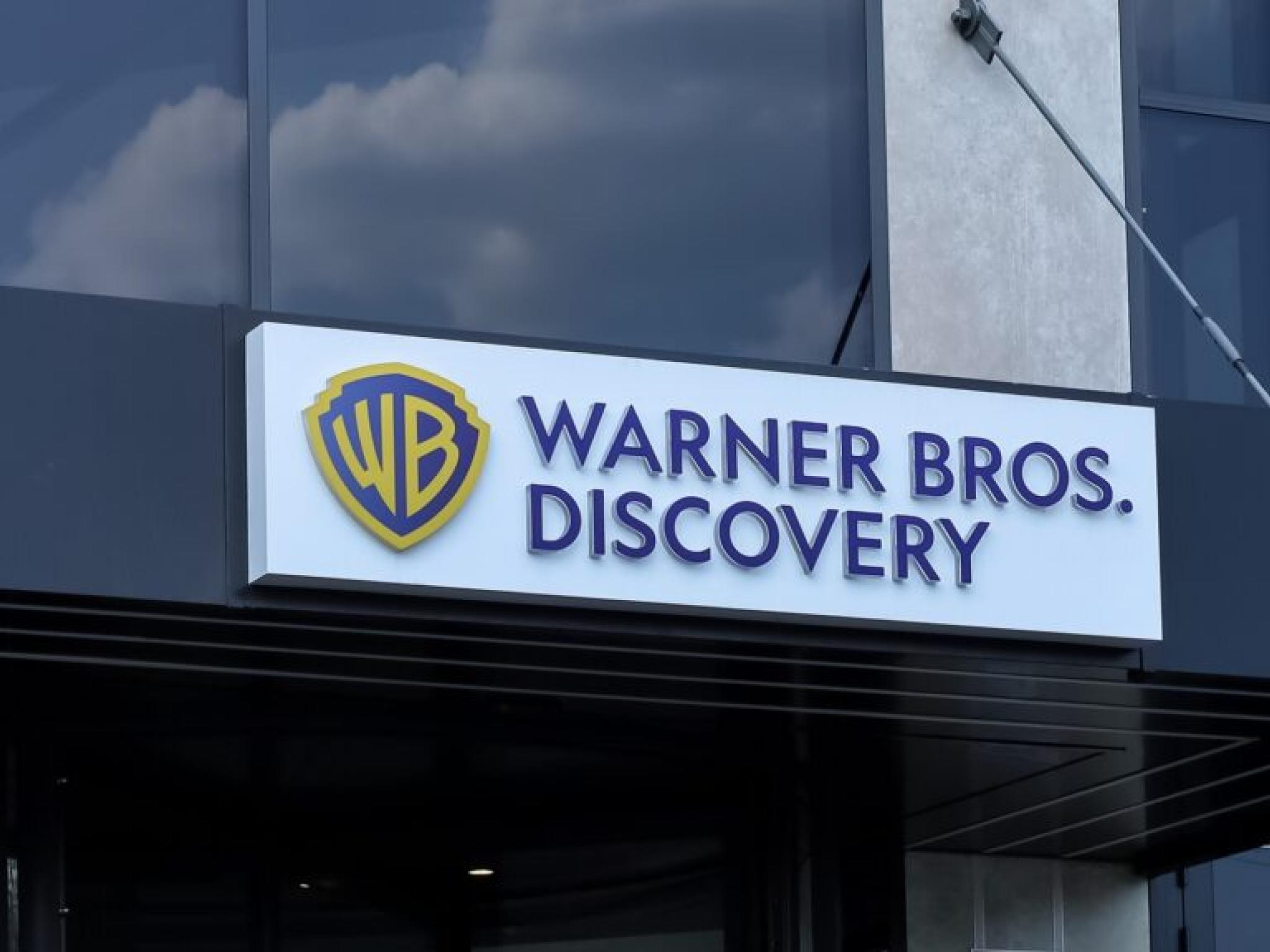  whats-going-on-with-warner-bros-discovery-stock-today 