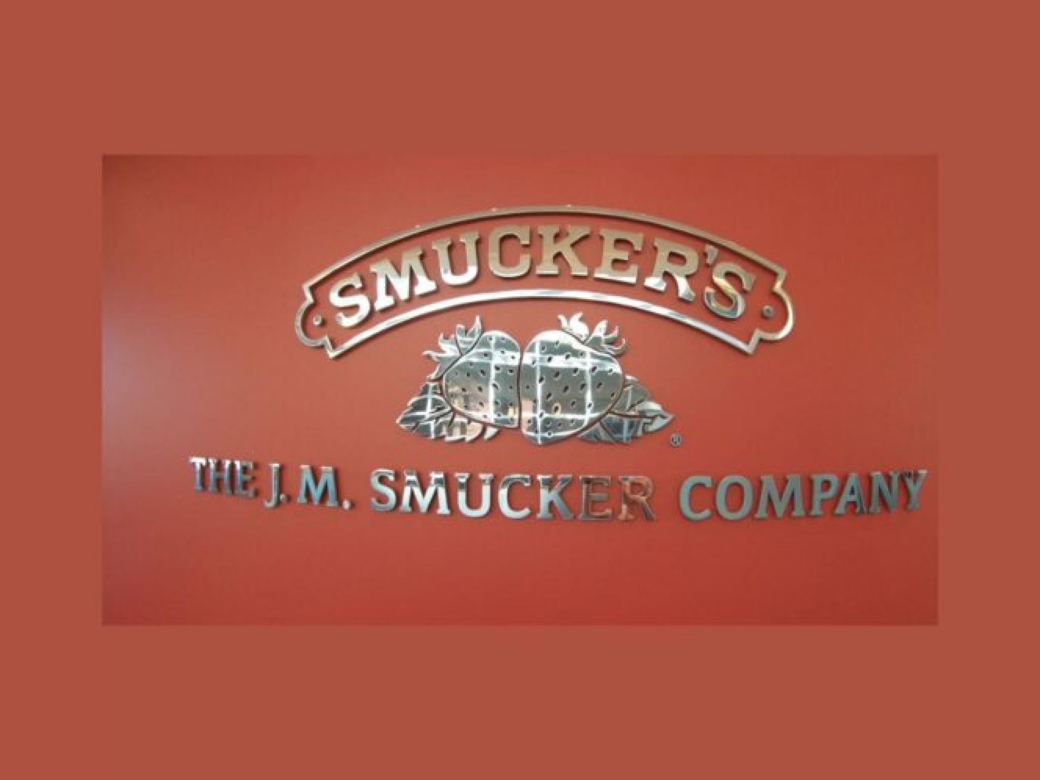  these-analysts-slash-their-forecasts-on-jm-smucker-after-q1-earnings 