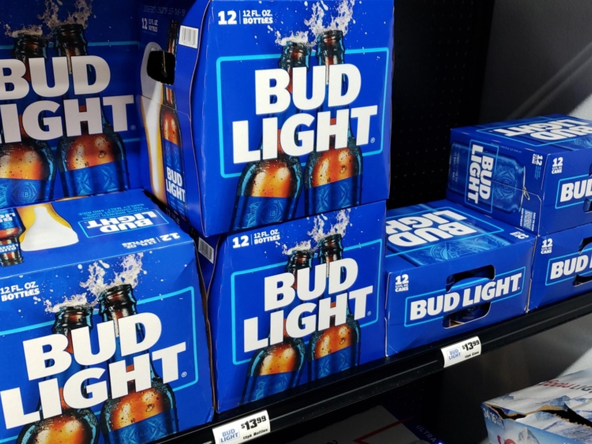  bud-light-taps-anti-woke-comedian-for-college-football-ad-can-shane-gillis-help-beer-brand-win-back-conservative-consumers 