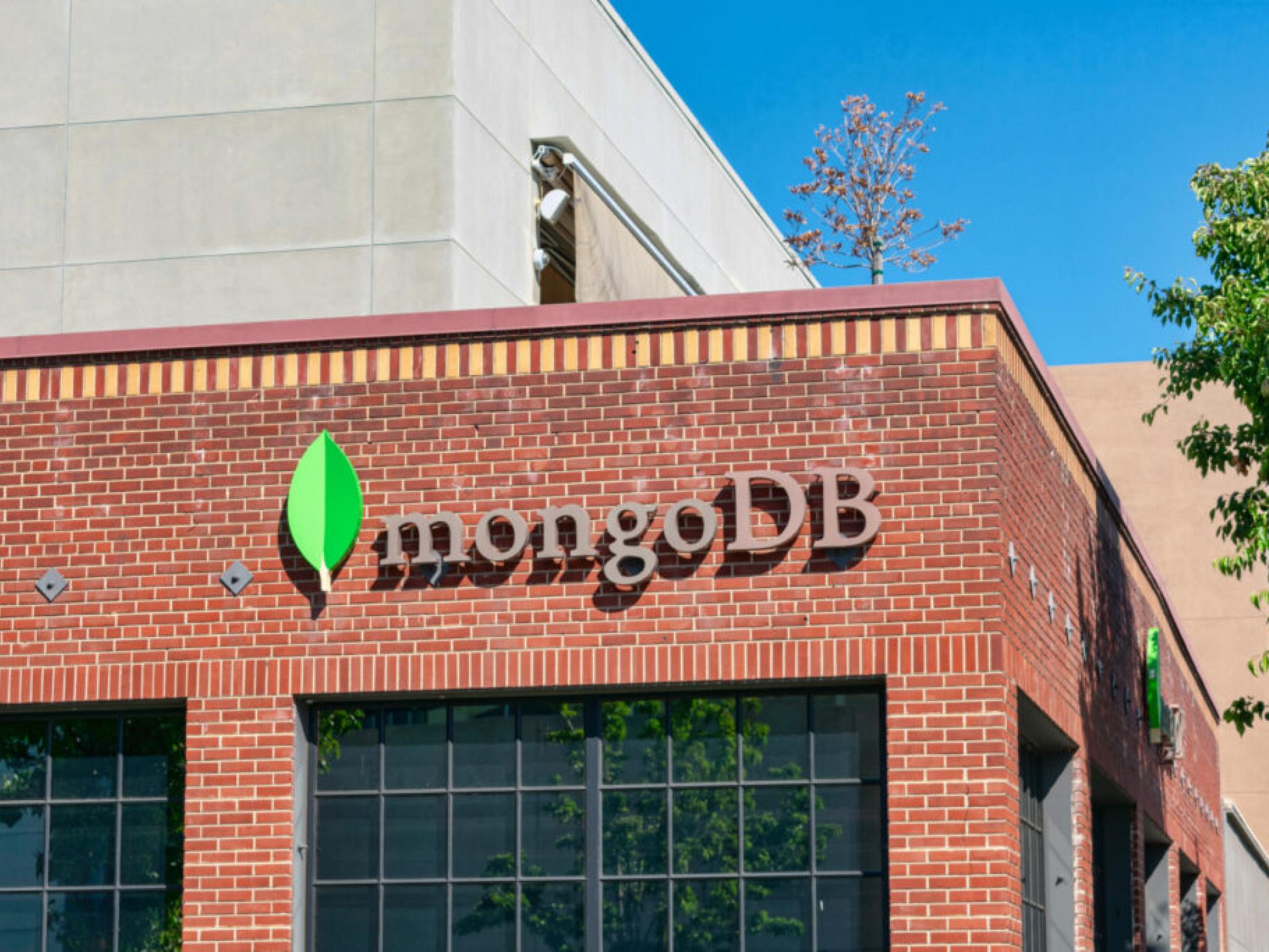  mongodb-atlas-revenue-solid-ai-integration-set-to-drive-strong-cash-flows-analysts 