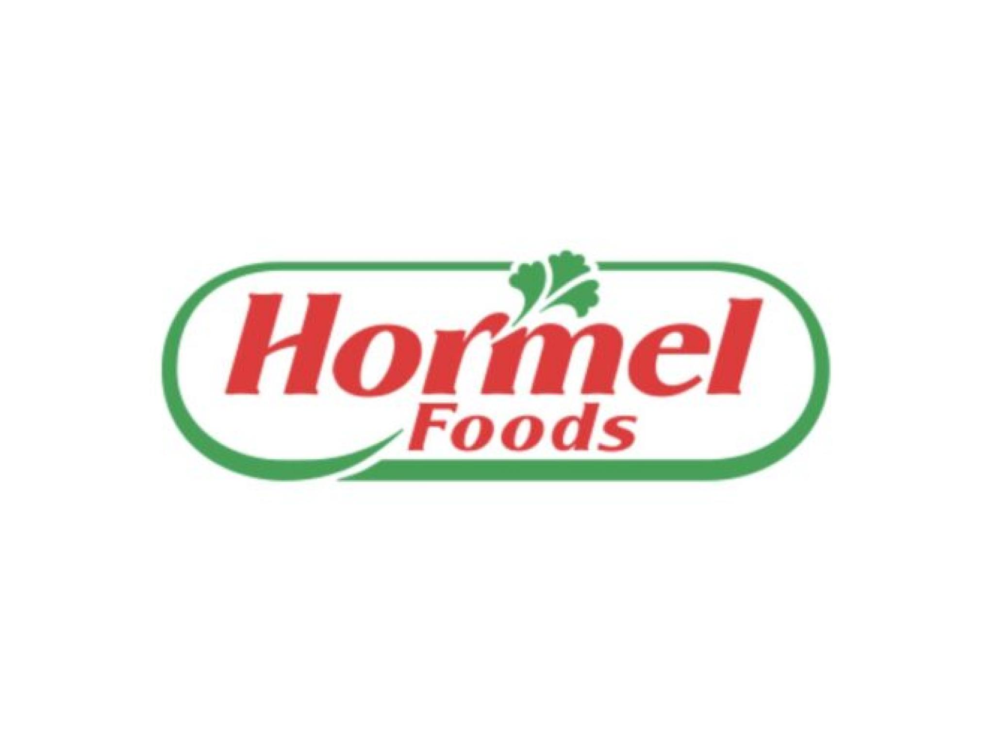  how-to-earn-500-a-month-from-hormel-foods-stock-ahead-of-q3-earnings-report 