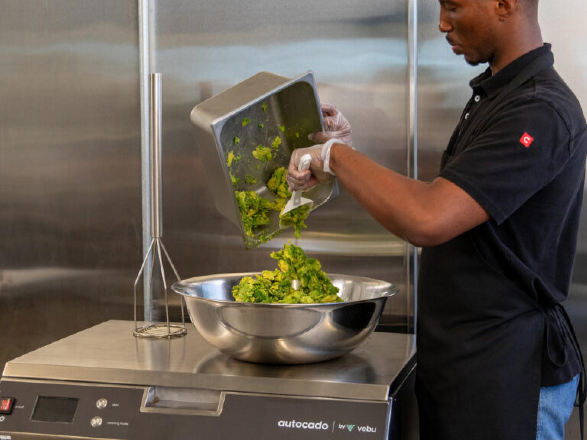  chipotle-introduces-autocado-robot-to-streamline-guacamole-preparation-at-select-california-locations 