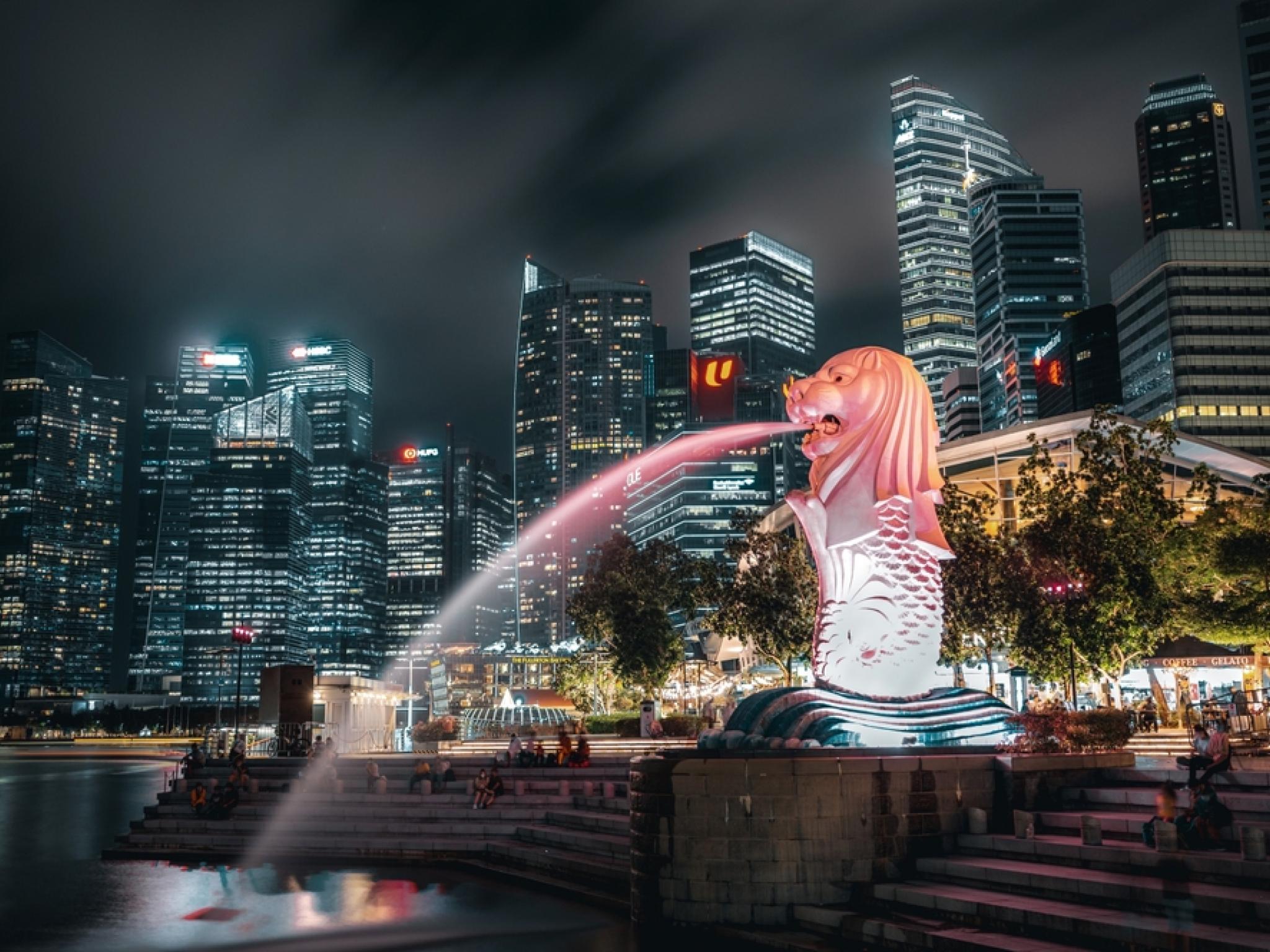  singapores-dbs-bank-launches-bitcoin-and-ethereum-options-trading-for-institutional-clients 