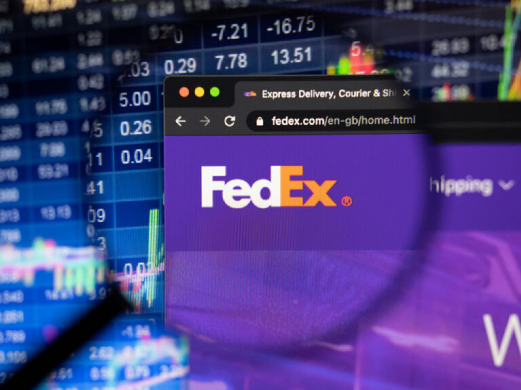 FedEx 실적 부진에 UPS까지 주가 하락... 물류 대기업 주가 흔들