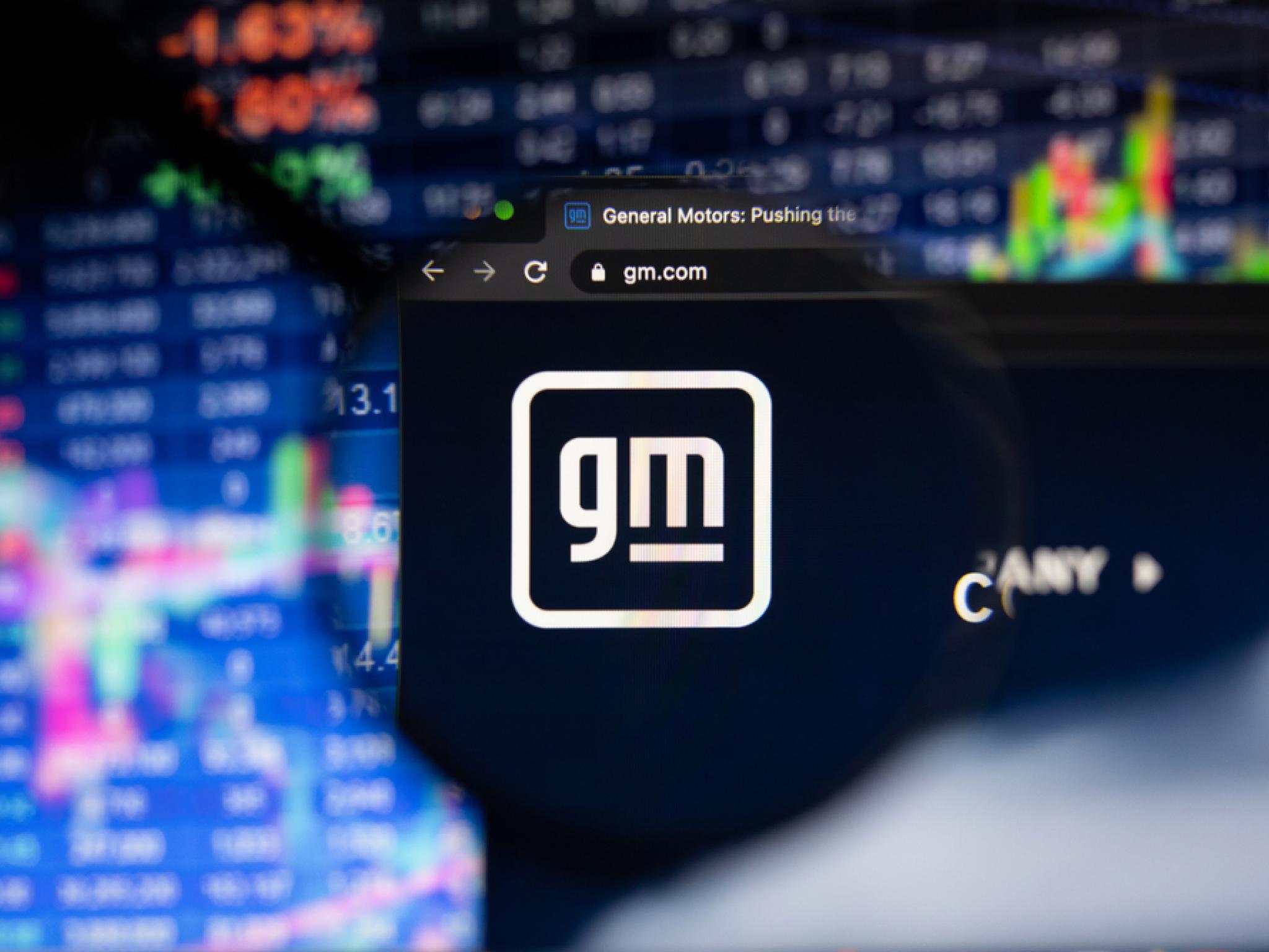 오늘의 주목할 주식: 2025년형 실버라도 EV 출시 앞둔 GM, 과거 주요 가격대 저항에 직면