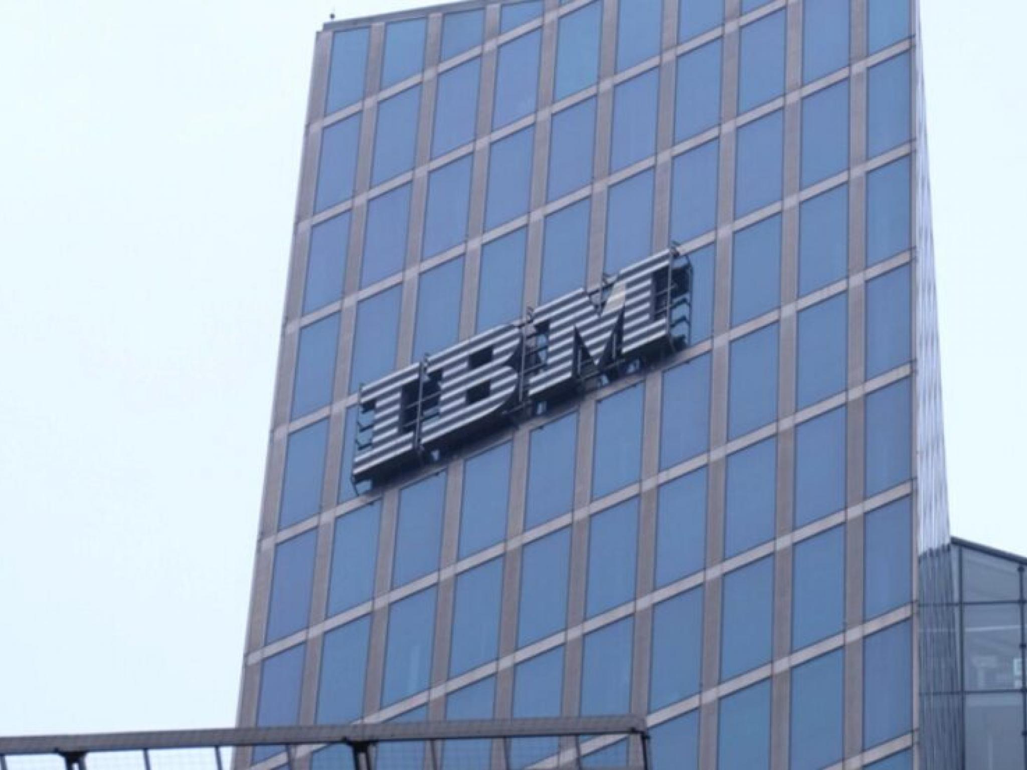 IBM 3분기 실적 발표: AI `가파른 상승세`로 소프트웨어 부문 10% 성장... 컨설팅 부문은 제자리, 인프라 부문 7% 감소