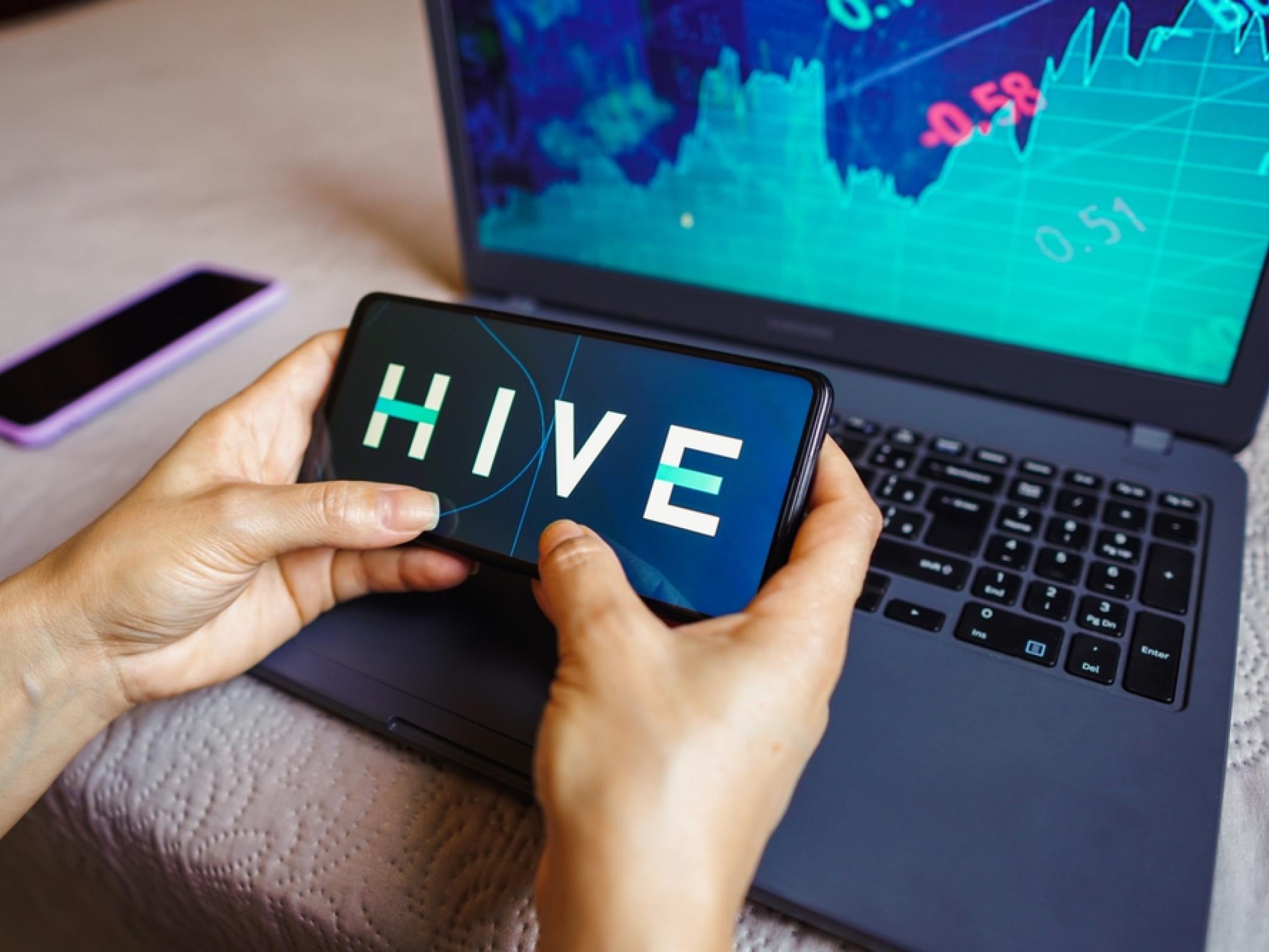 Canaan sécurise un important accord minier avec HIVE, les actions s’envolent suite à la commande d’équipement2 min de lecture