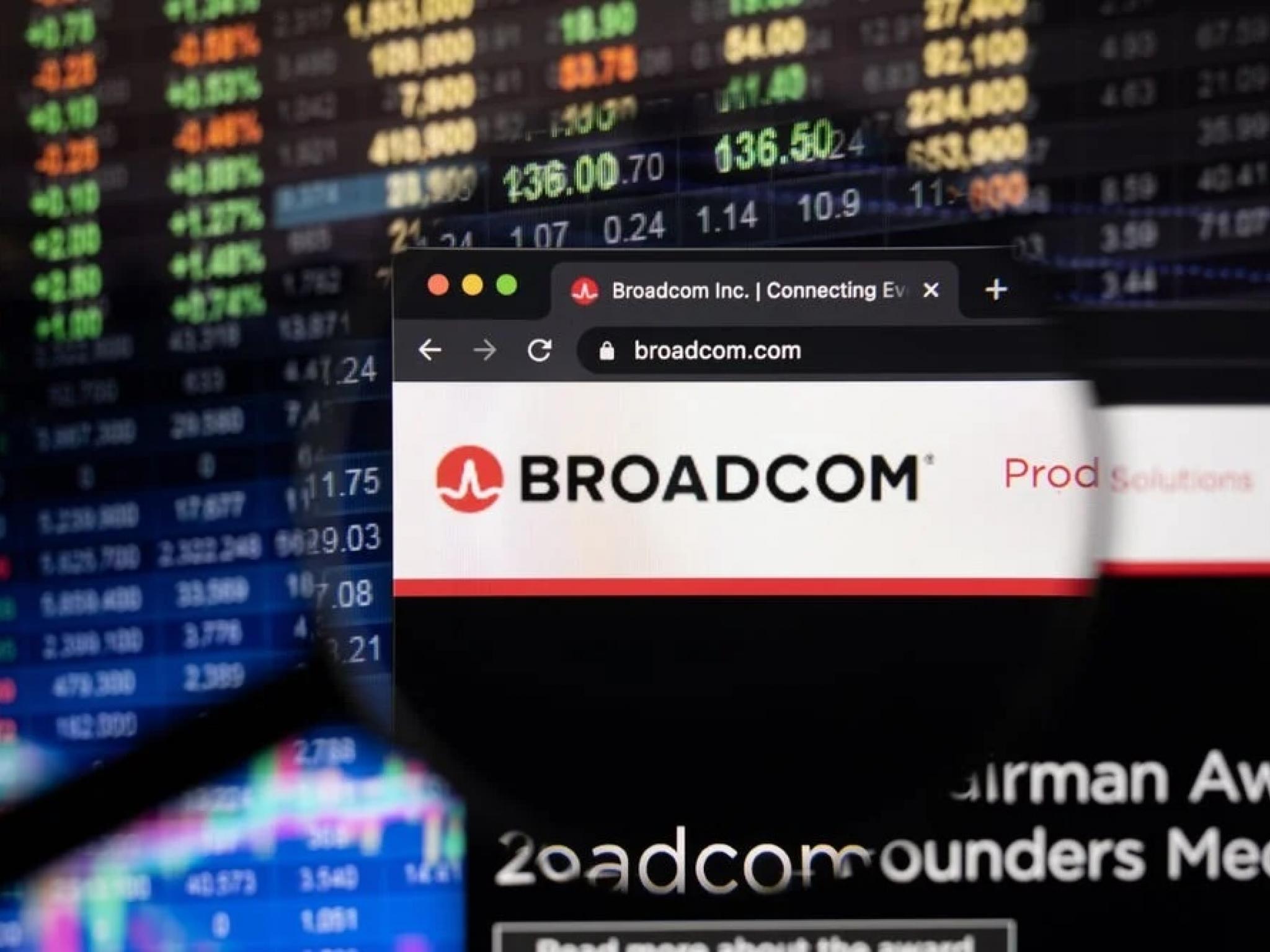 브로드컴의 AI 우위: 전문가 `애플-오렌지 비교`로 ASIC이 GPU 능가할 것 전망