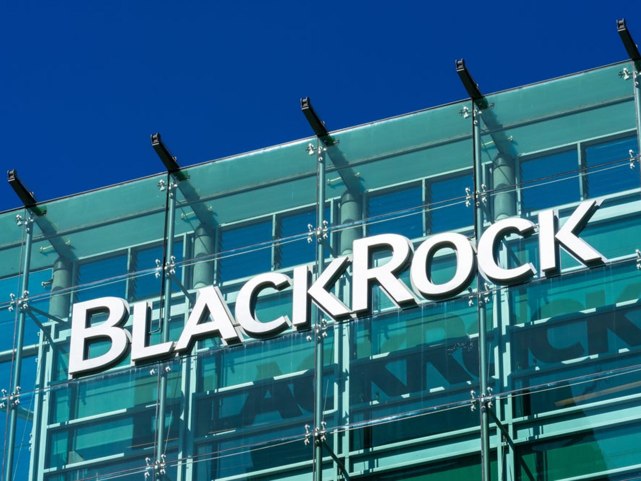 BlackRock : La “plage raisonnable” d’allocation de Bitcoin dans les portefeuilles multi-actifs se situe entre 1 et 2% (MISE À JOUR)2 min de lecture
