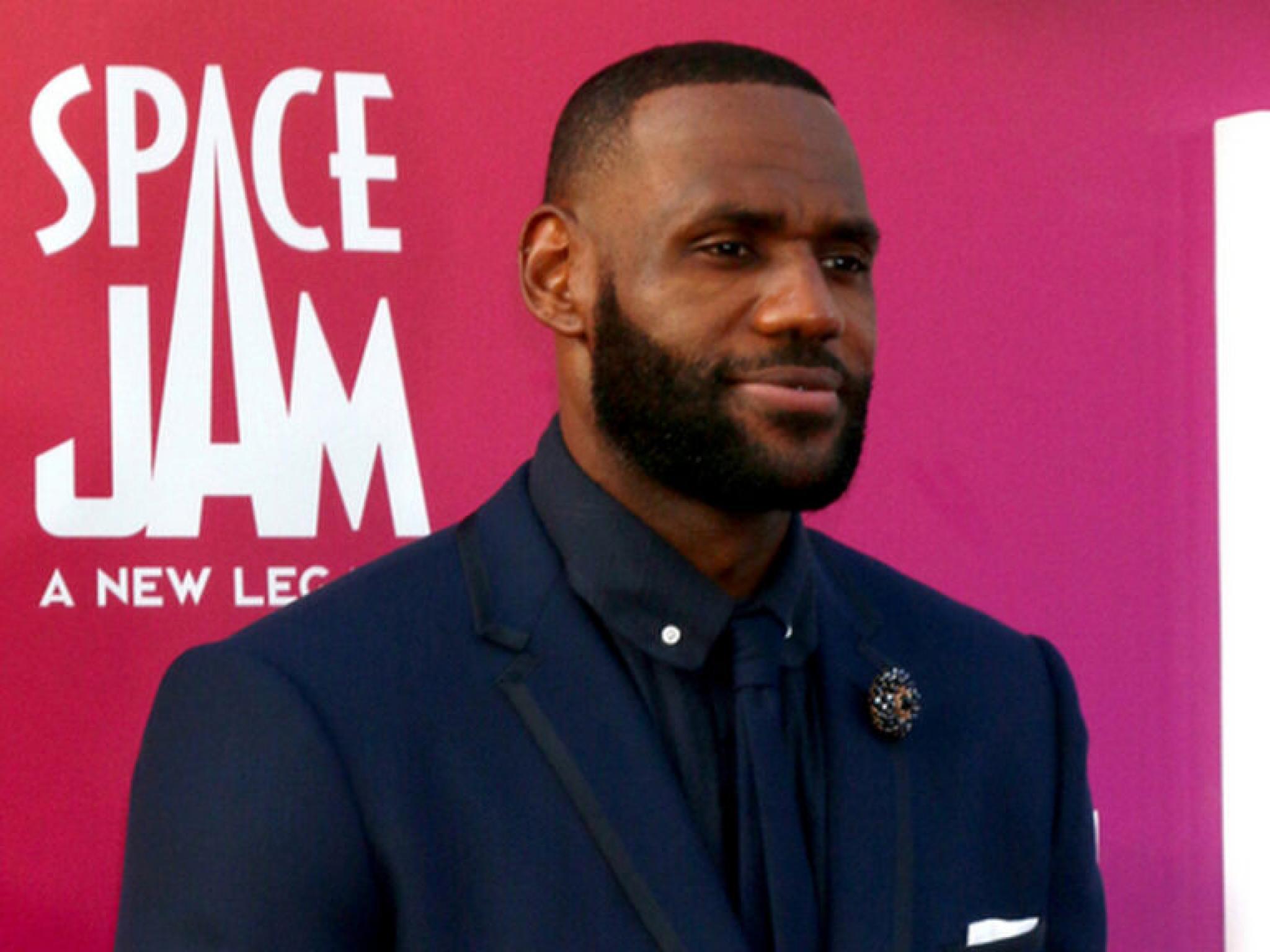 르브론 제임스, `크리스마스는 NBA의 날`...그러나 NFL 시청률이 현실 말해