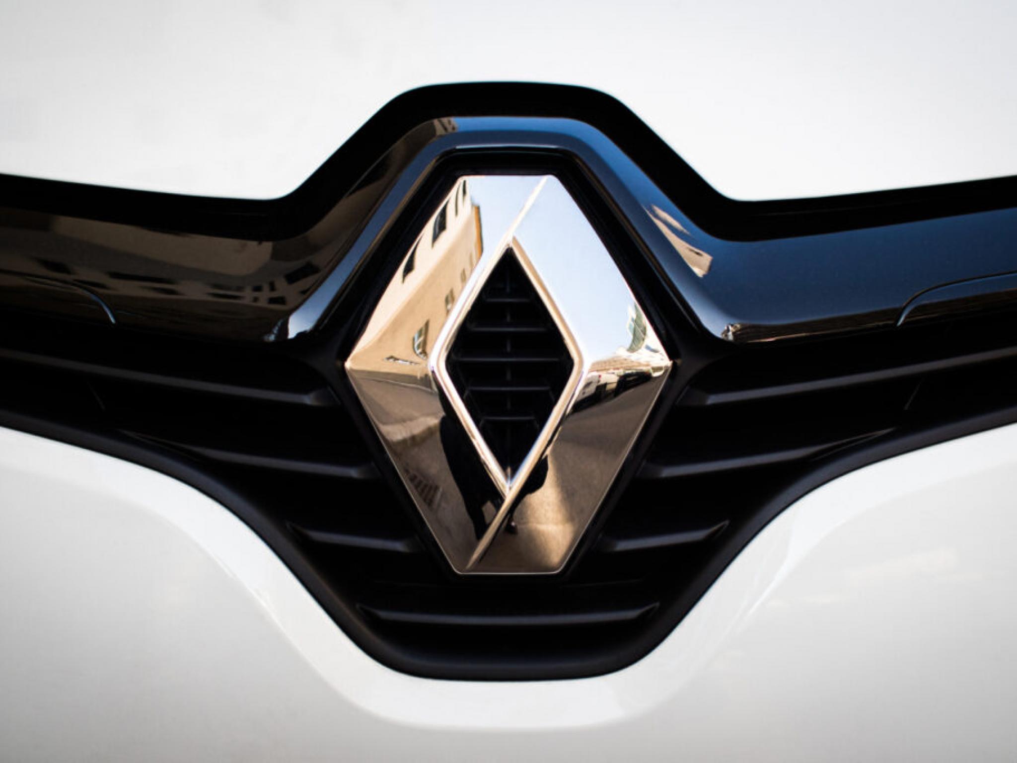  renaults-electrifying-comeback-9-global-sales-surge-signals-automotive-renaissance 