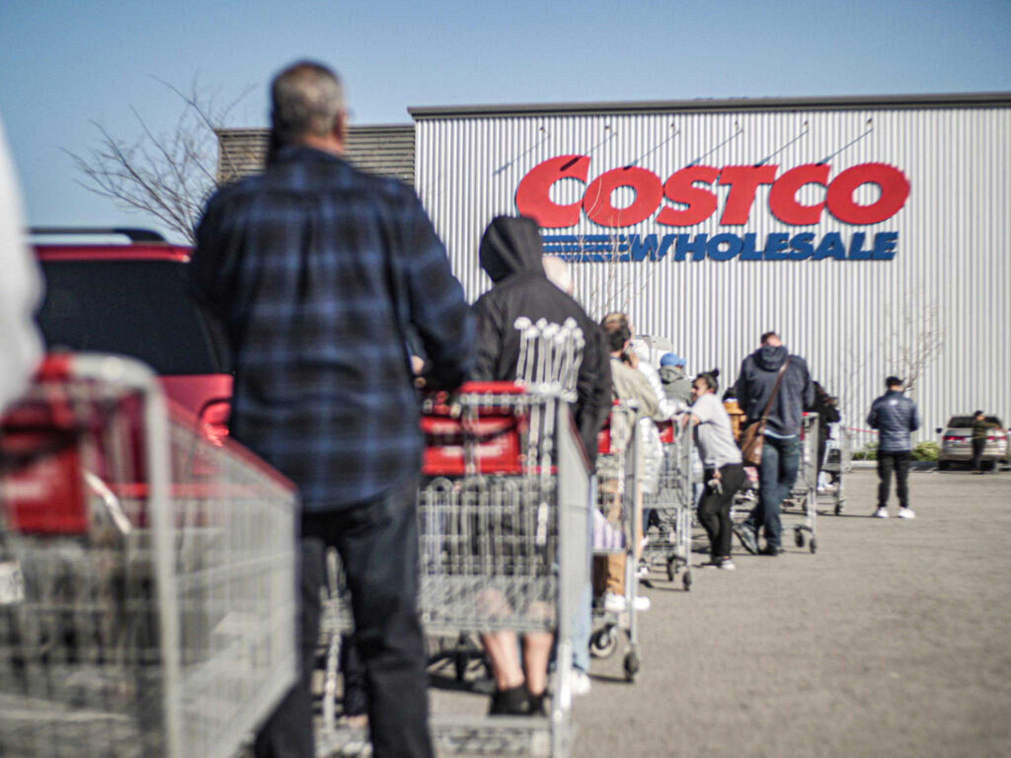  costco-stock-is-moving-wednesday-after-the-close-whats-going-on 