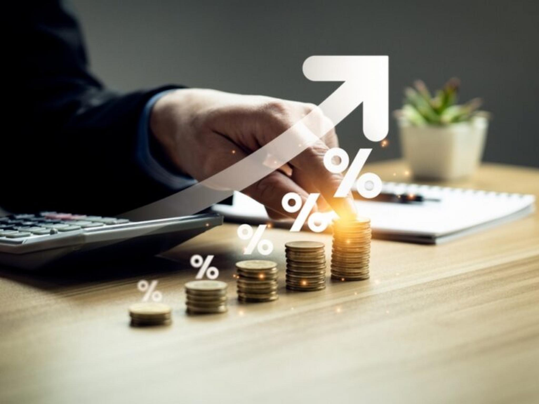 월스트리트 최고 애널리스트들, 14% 이상 배당수익률 가진 금융주 3종목 분석