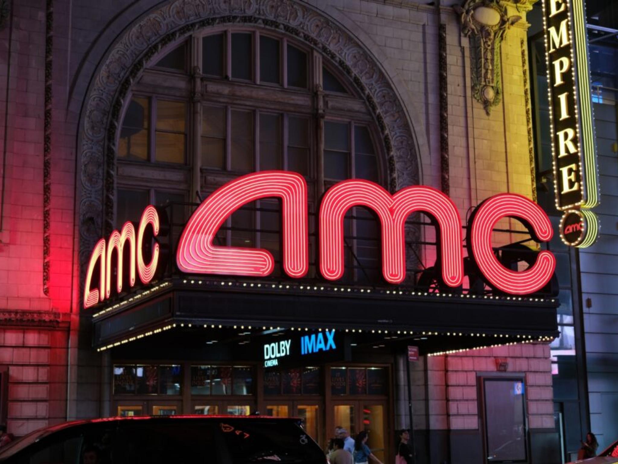 AMC CEO "애플·아마존은 극장 개봉 적극적...넷플릭스는 여전히 미온적"