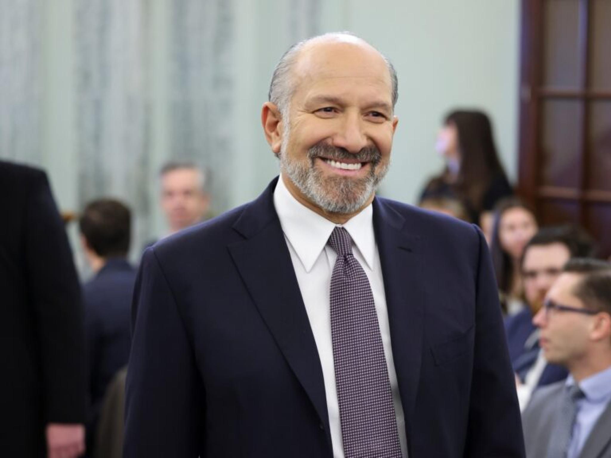  canadas-retaliatory-tariffs-against-us-draw-commerce-secretary-howard-lutnicks-ire-who-thinks-they-are-tone-deaf-the-british-didnt-respond-the-mexicans-didnt-respond 