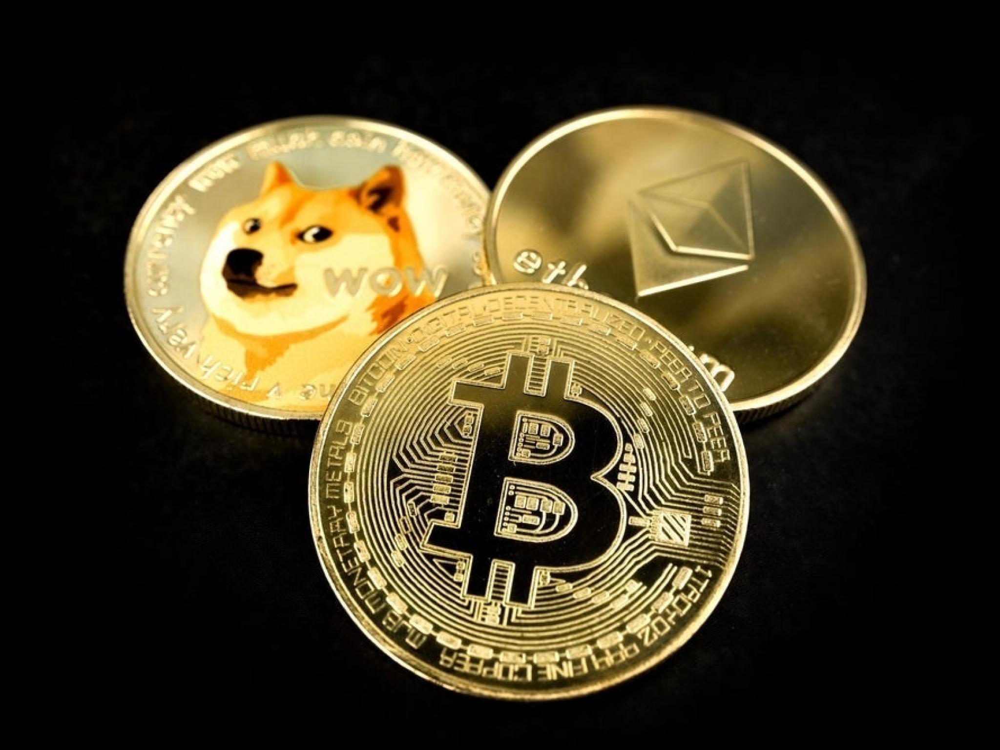 비트코인·이더리움·XRP·도지코인, 금요일 횡보세
