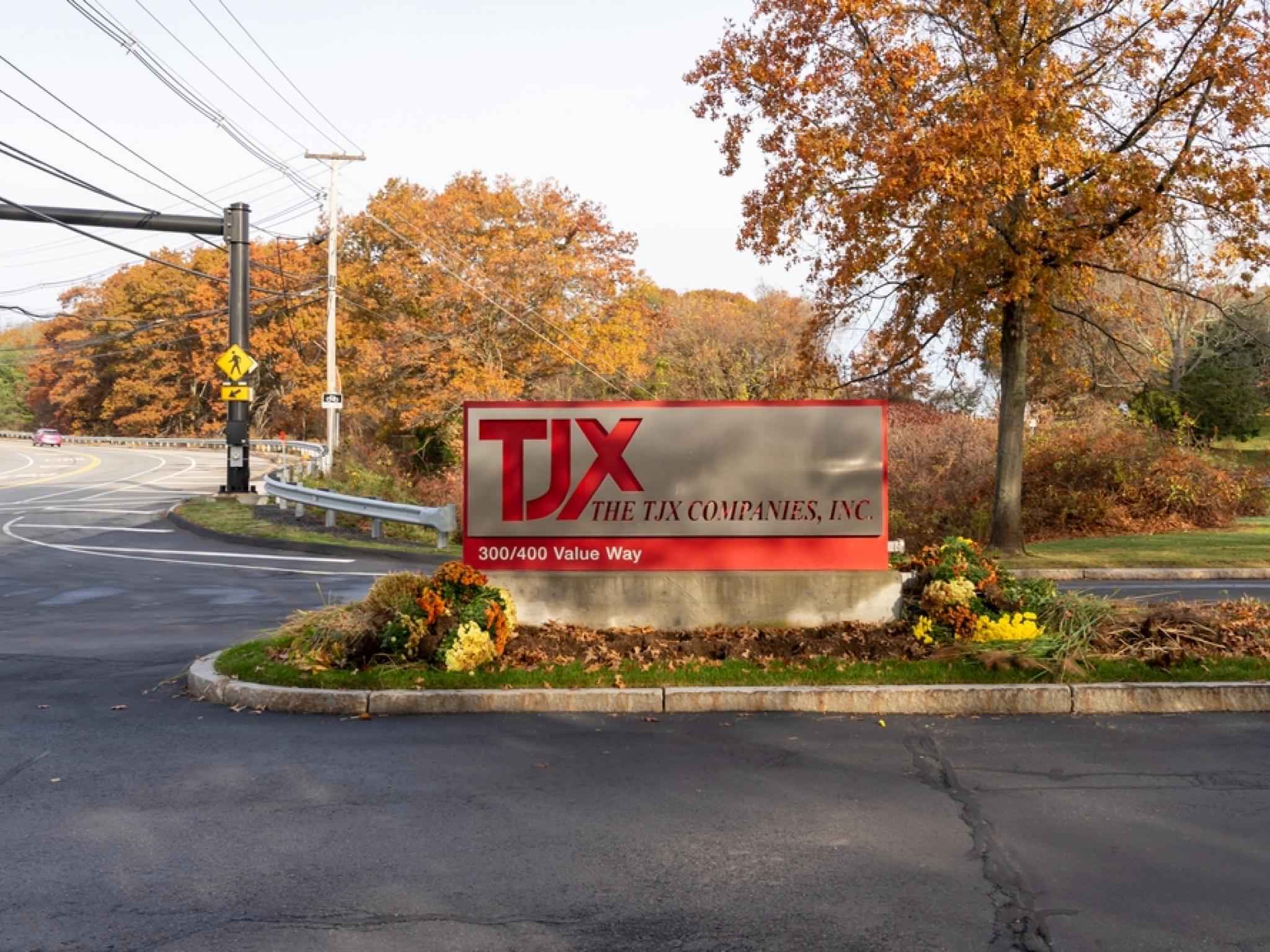 TJX, 콜 스프레드 매력도 부각...저평가 매수기회 포착