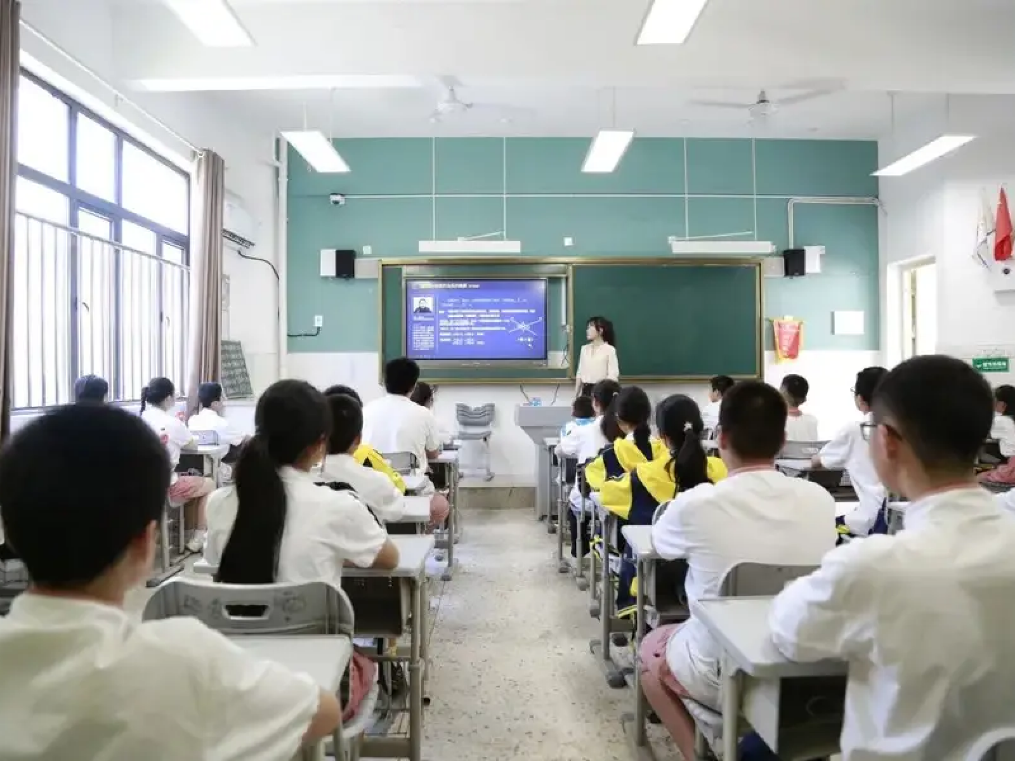 中 에듀테크 기업, AI 변신으로 새 도약...루안윈 주목받는다