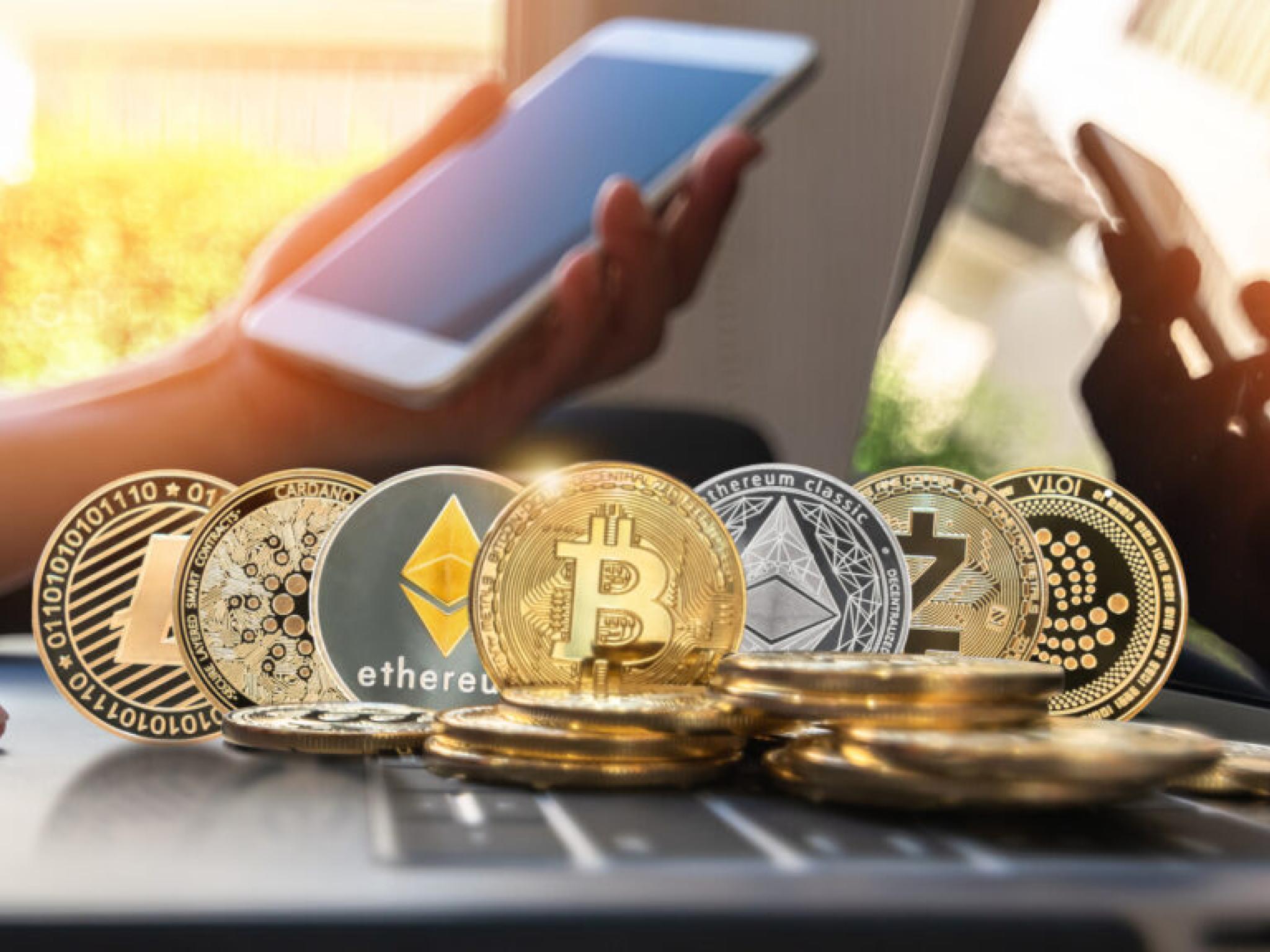 비트코인·이더리움·XRP·도지코인 급등...주말 변동성 거친 후 추가 상승 전망