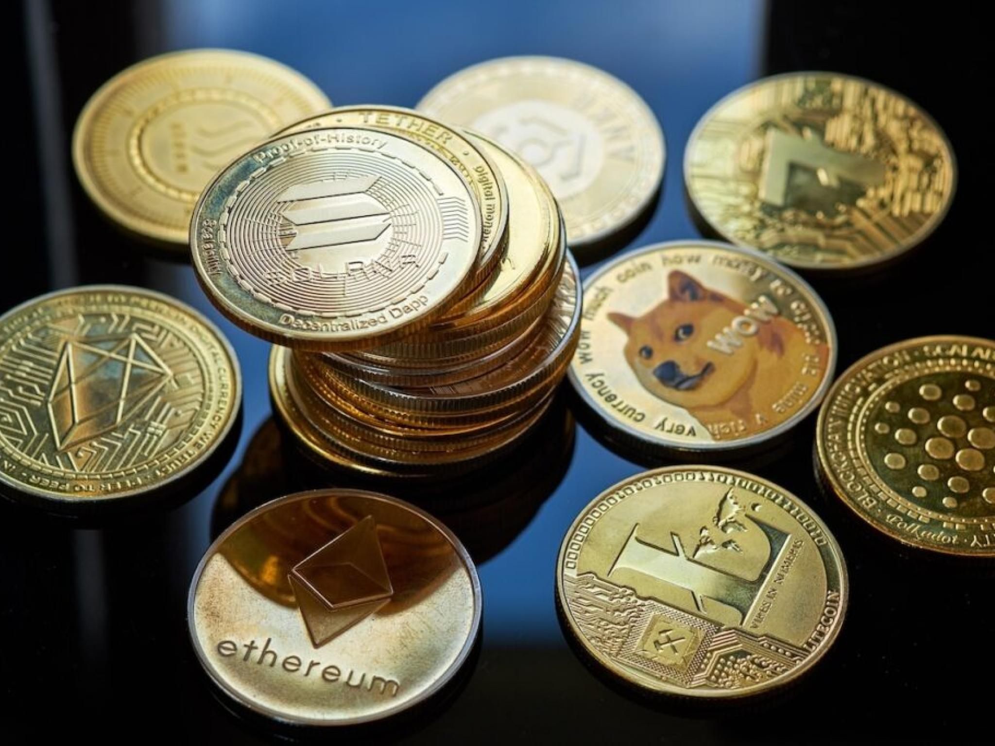미영 무역협정 소식에 비트코인·이더리움·XRP·도지코인 두 자릿수 급등