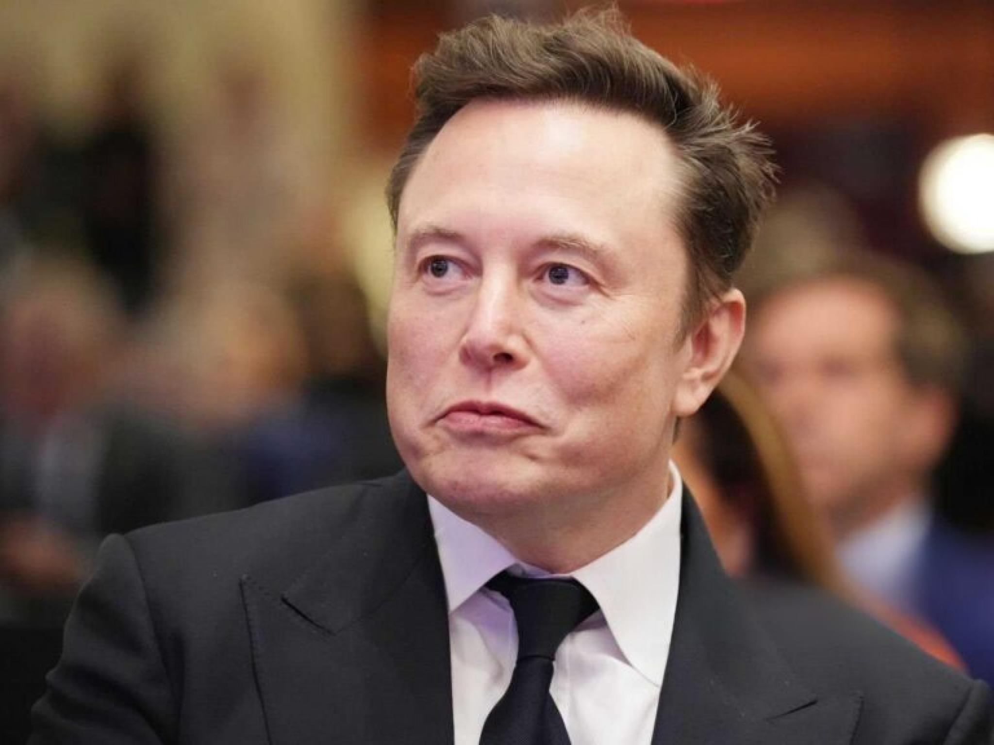 Elon Musk a demandé à son rendez-vous, “Penses-tu parfois aux voitures électriques ?” – Le rendez-vous a été un échec, mais son obsession a déclenché un voyage de 400 milliards de dollars2 min de lecture