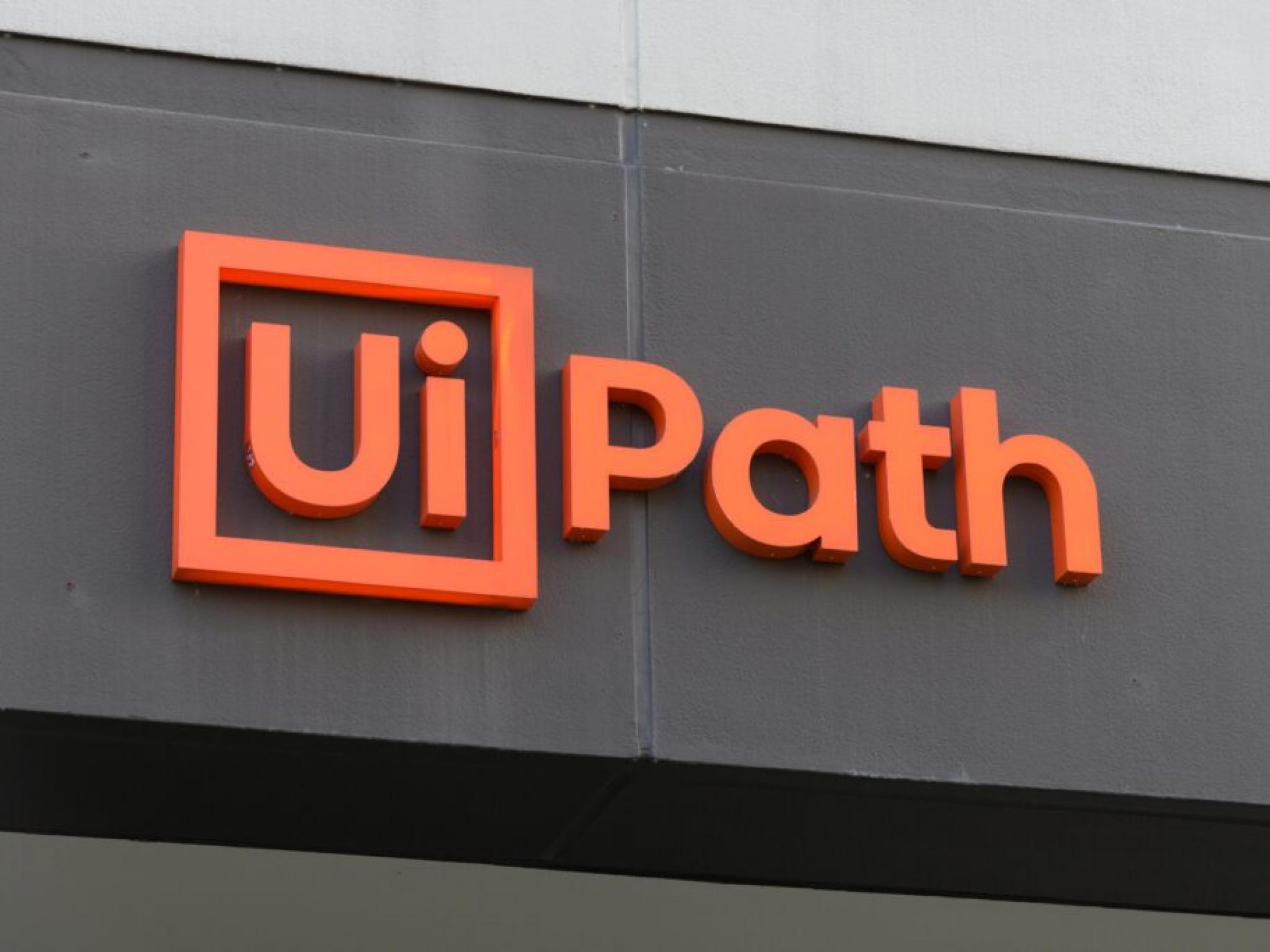  why-uipath-shares-are-trading-higher-by-over-13-here-are-20-stocks-moving-premarket 