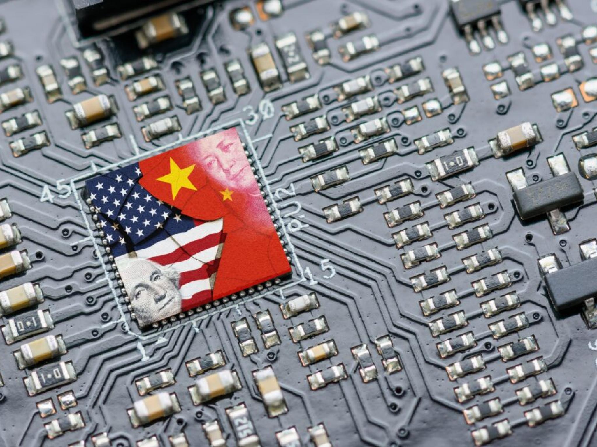 中 반독점당국, 350억달러 규모 美 반도체 M&A 승인 지연...무역갈등 영향