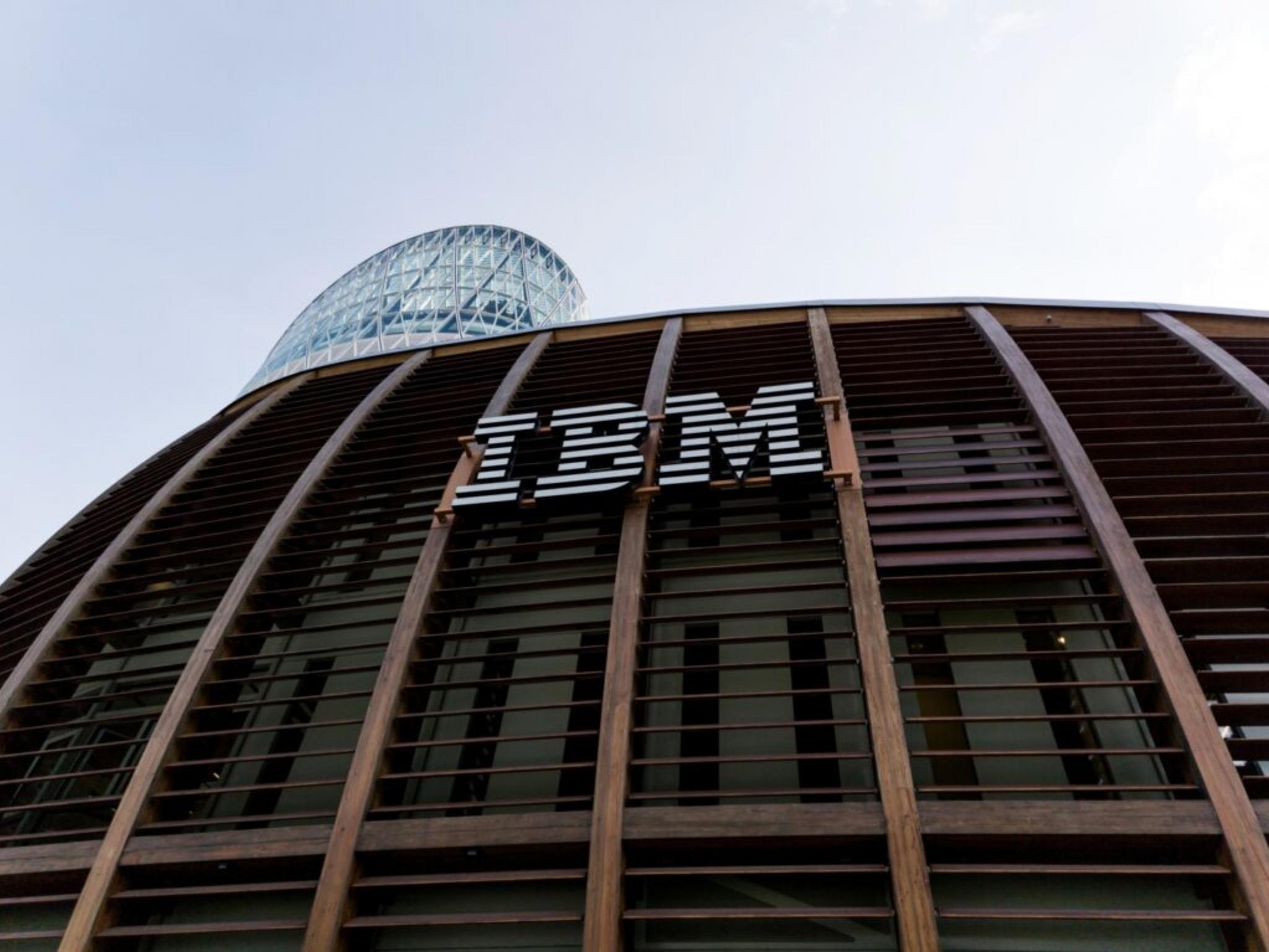 IBM, AI 자체 도입으로 연간 45억달러 비용절감 목표...CEO `기업 운영방식 재창조`