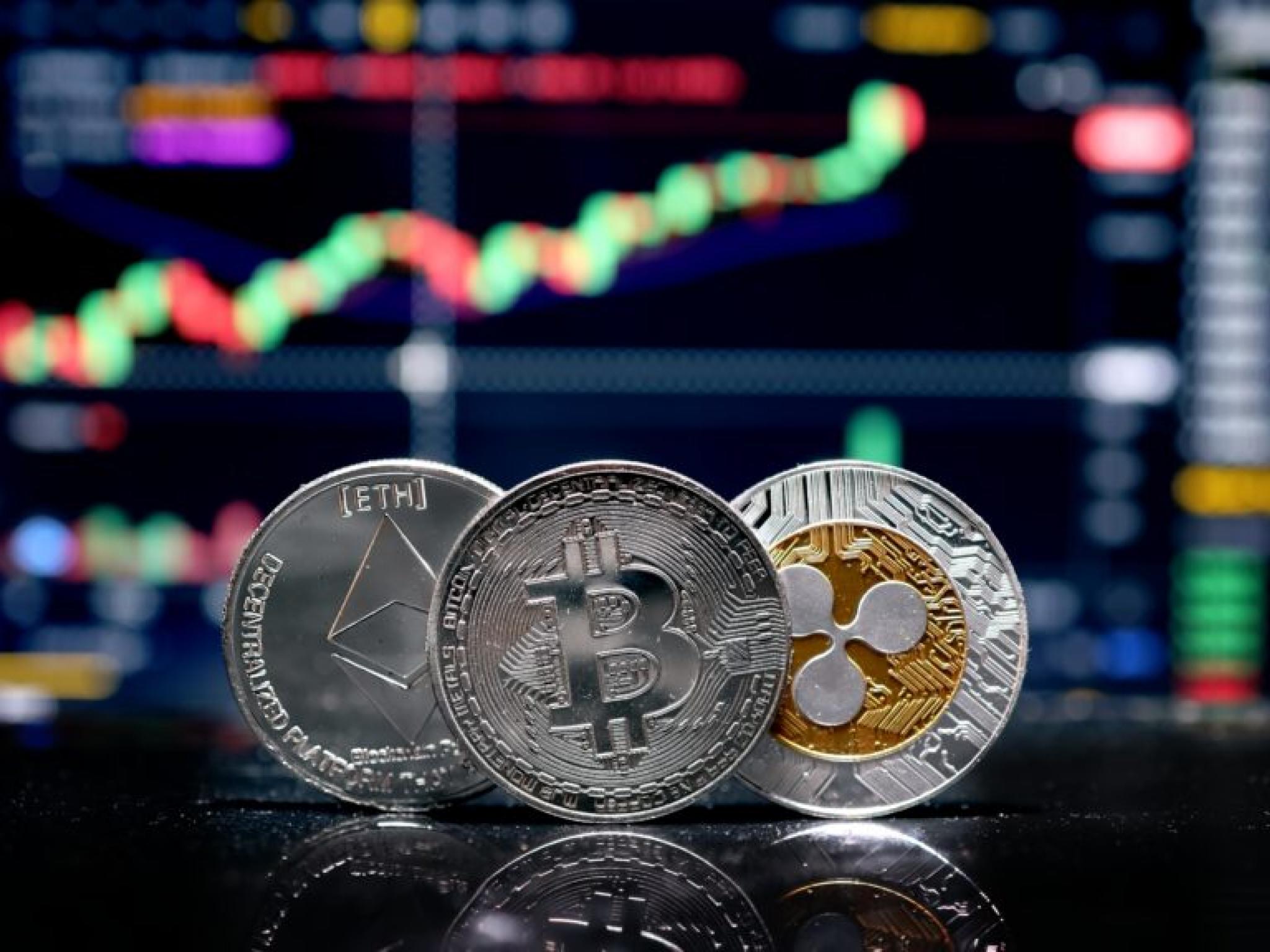 비트코인·이더리움·XRP·도지코인 하락세...주말 추가 조정 가능성은