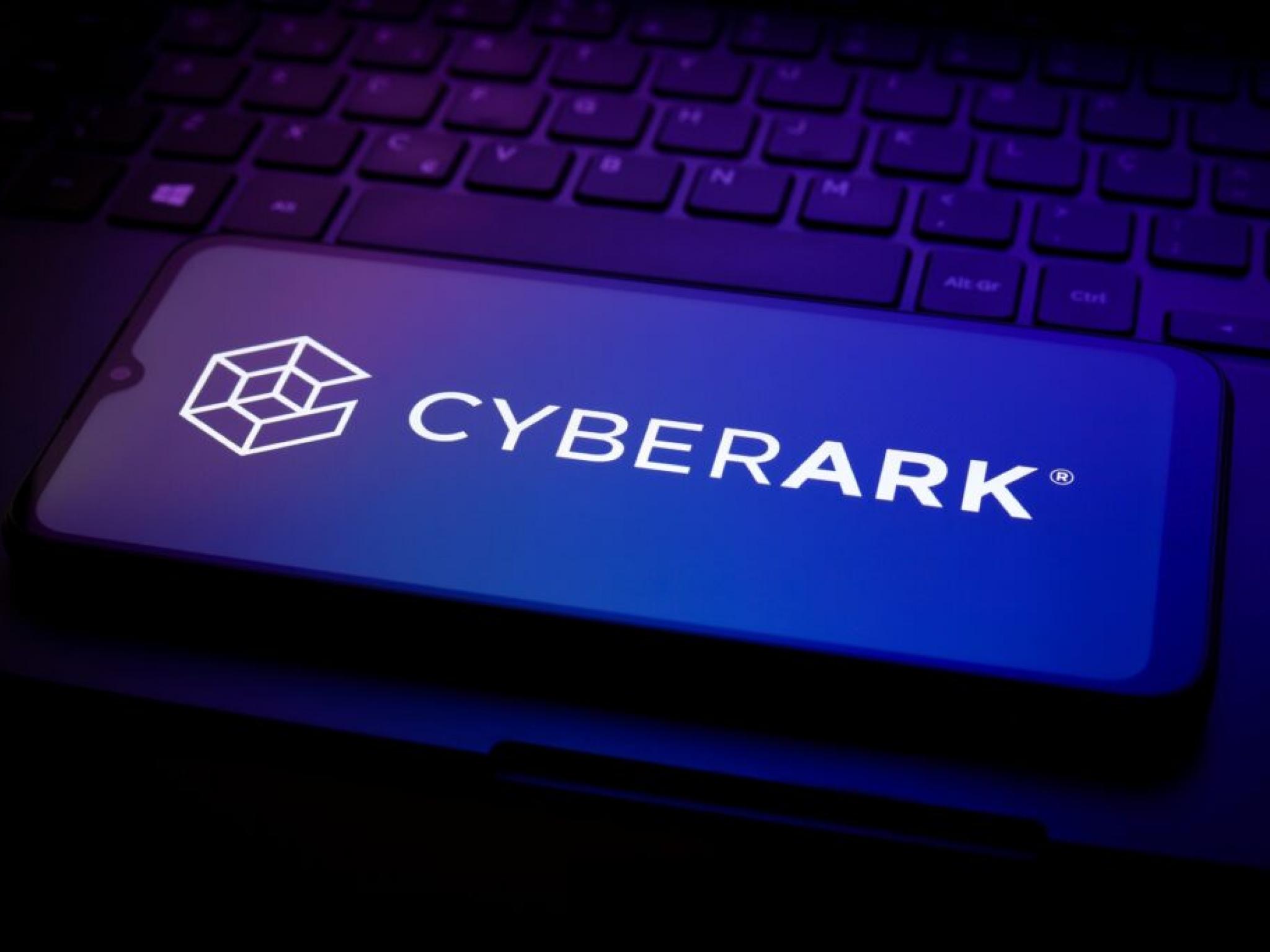 팔로알토 실적 호조에 사이버아크 주가 시간외 급등