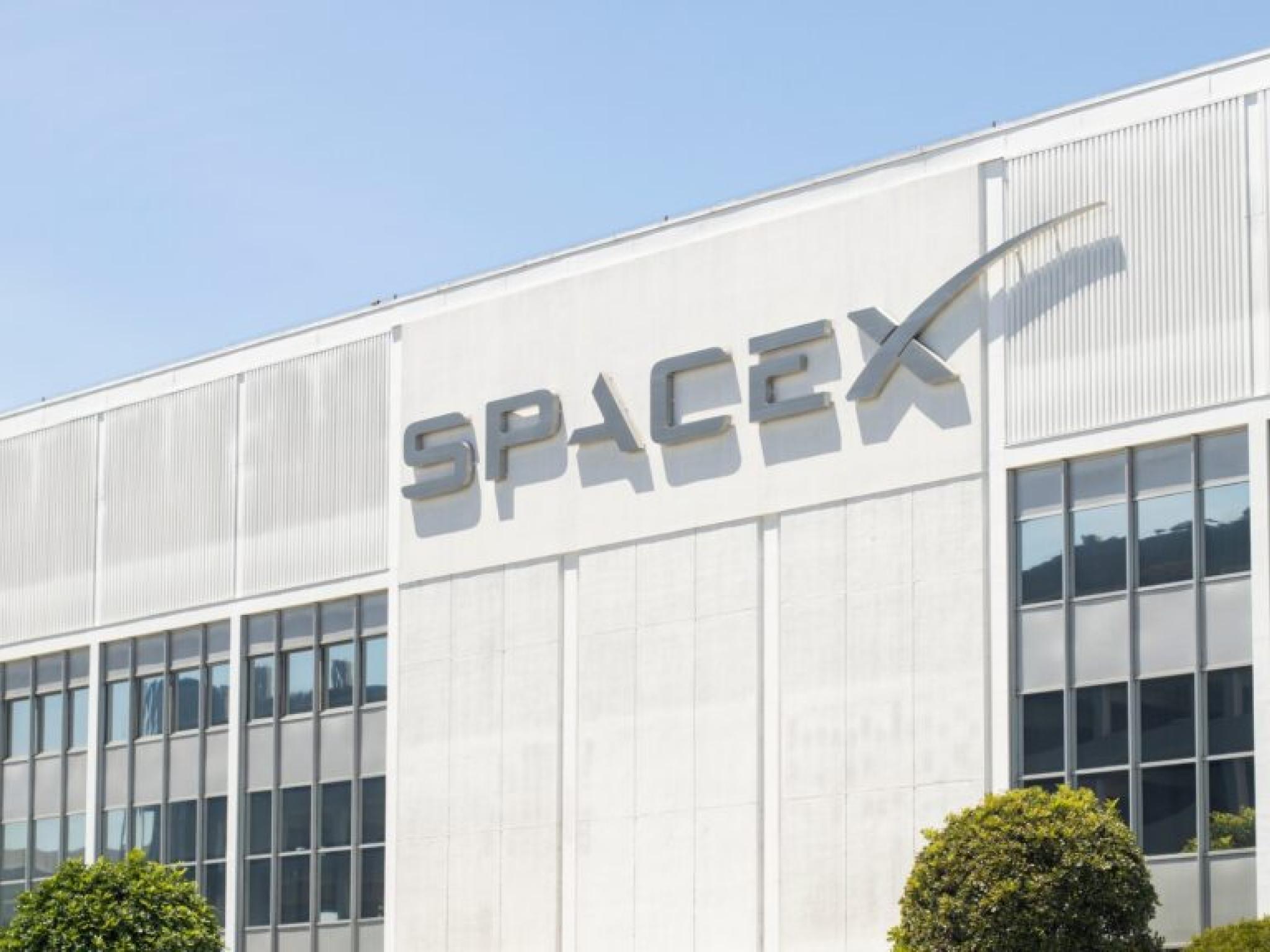 스페이스X, 3번의 실패 딛고 스타십 10호 발사 시도...NASA 달착륙선 시험 성패 주목