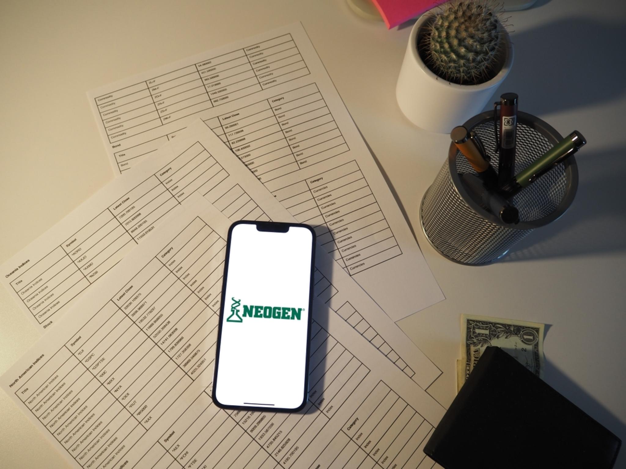  top-wall-street-forecasters-revamp-neogen-expectations-ahead-of-q1-earnings 