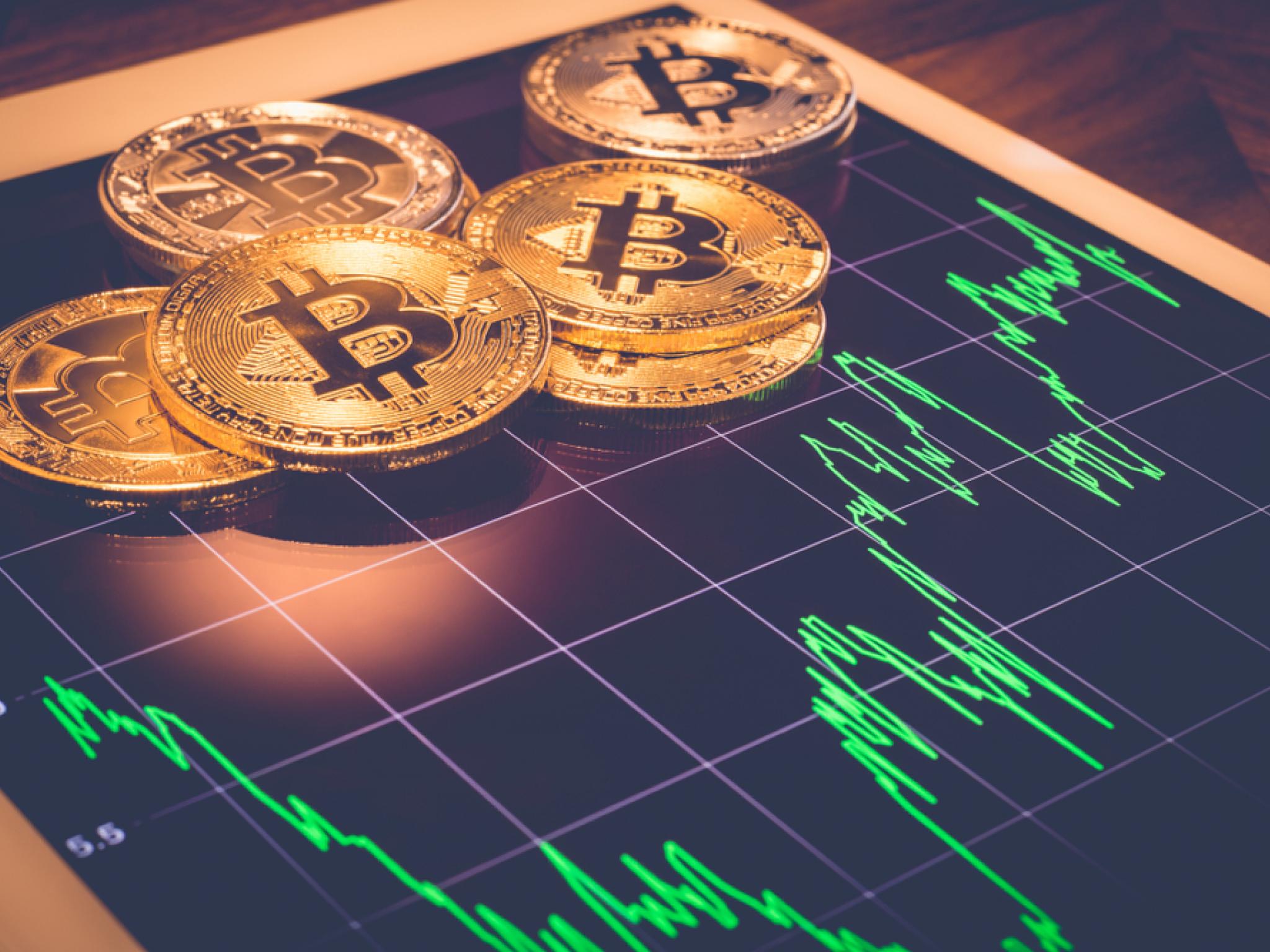  bitcoin-back-to-115000-as-eth-xrp-dogecoin-soar-on-tariff-de-escalation 