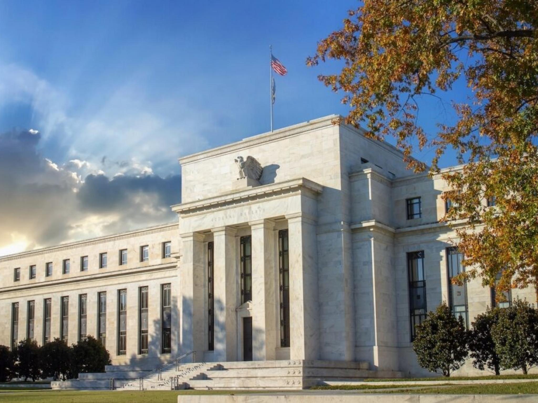  forget-china-federal-reserve-is-biggest-seller-of-us-debtby-15-trillion-even-as-foreign-holdings-remain-stable 