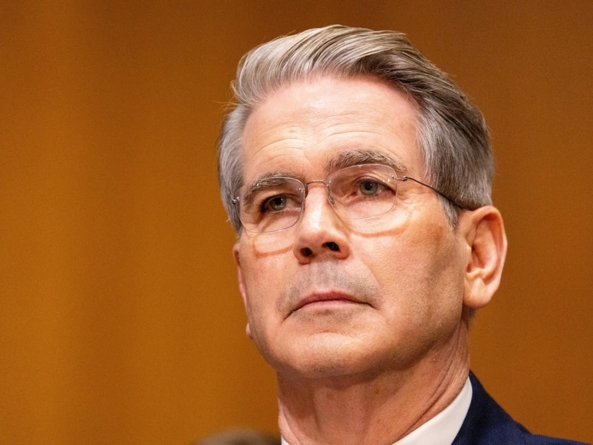  scott-bessent-says-us-investment-boom-sustainable-under-trump-the-only-thing-slowing-us-down 