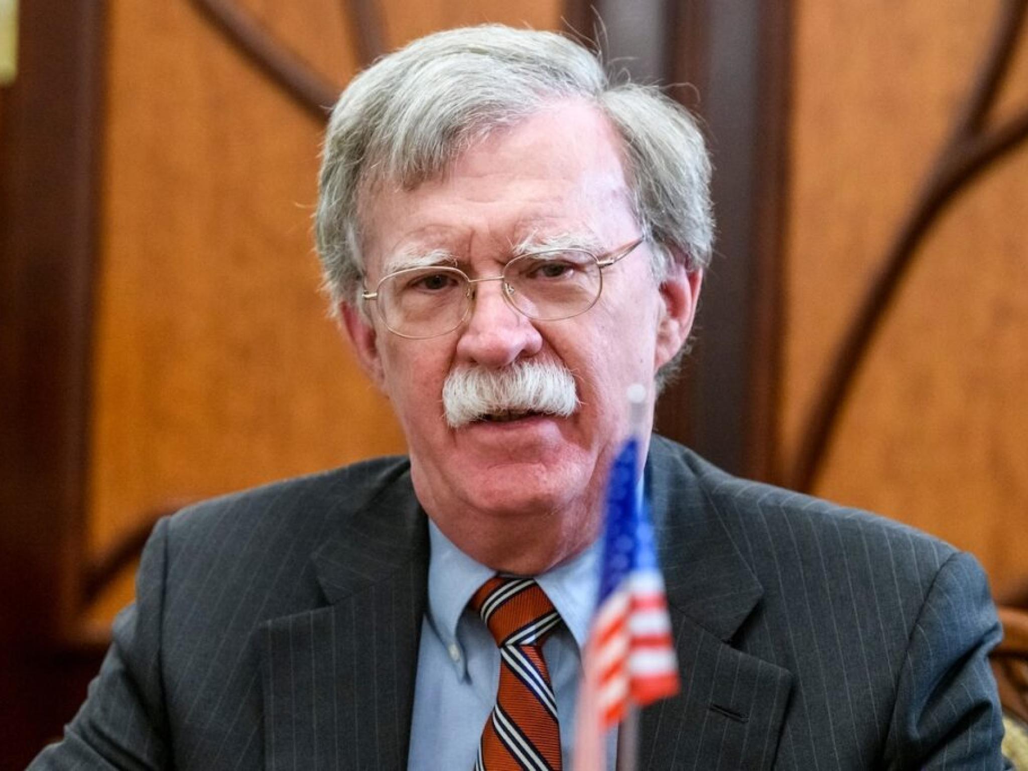 트럼프 전 NSA 보좌관 볼턴, 기밀문서 자택보관 혐의로 기소