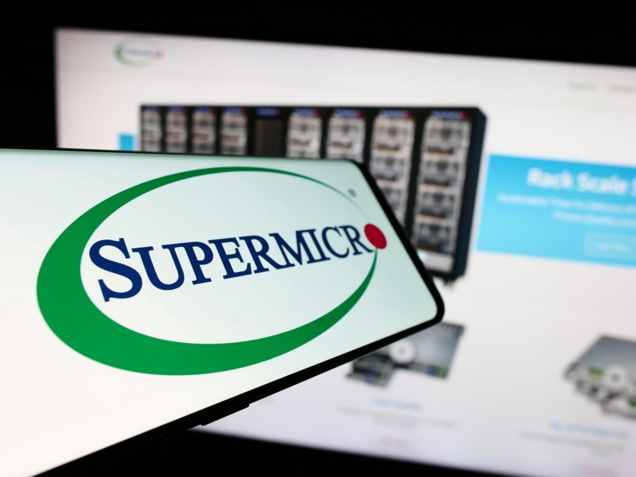  super-micro-computer-to-rally-around-25-here-are-10-top-analyst-forecasts-for-friday 
