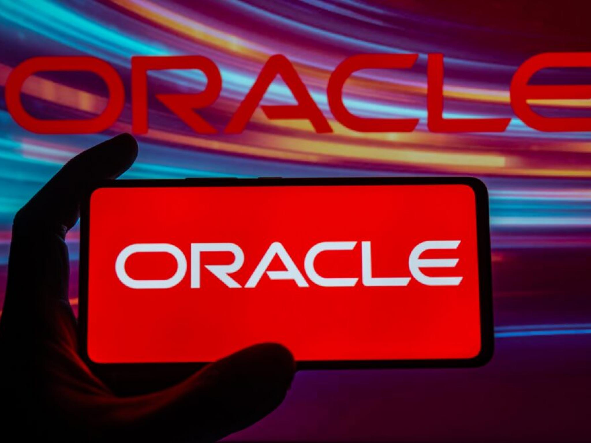  oracle-reaches-hyperscaler-heights-with-300-billion-bet-on-ai-analyst 